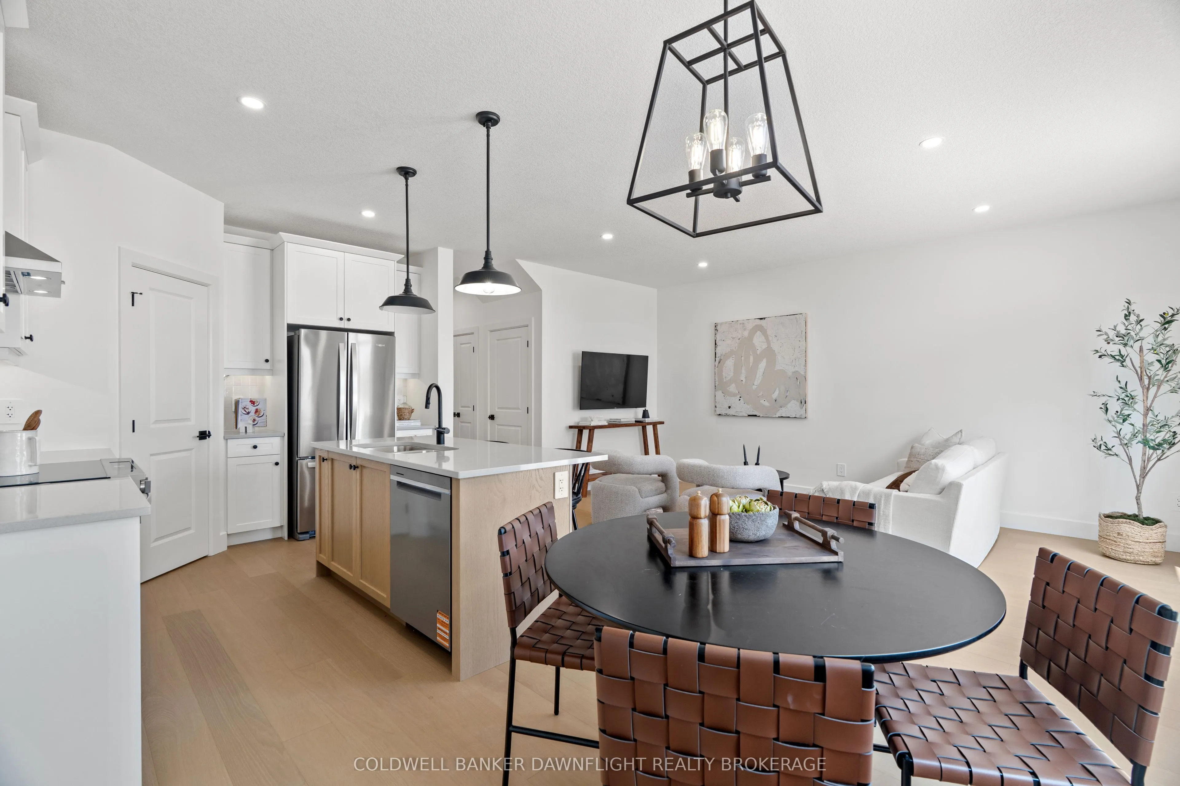 147 Scotts Drive, #27