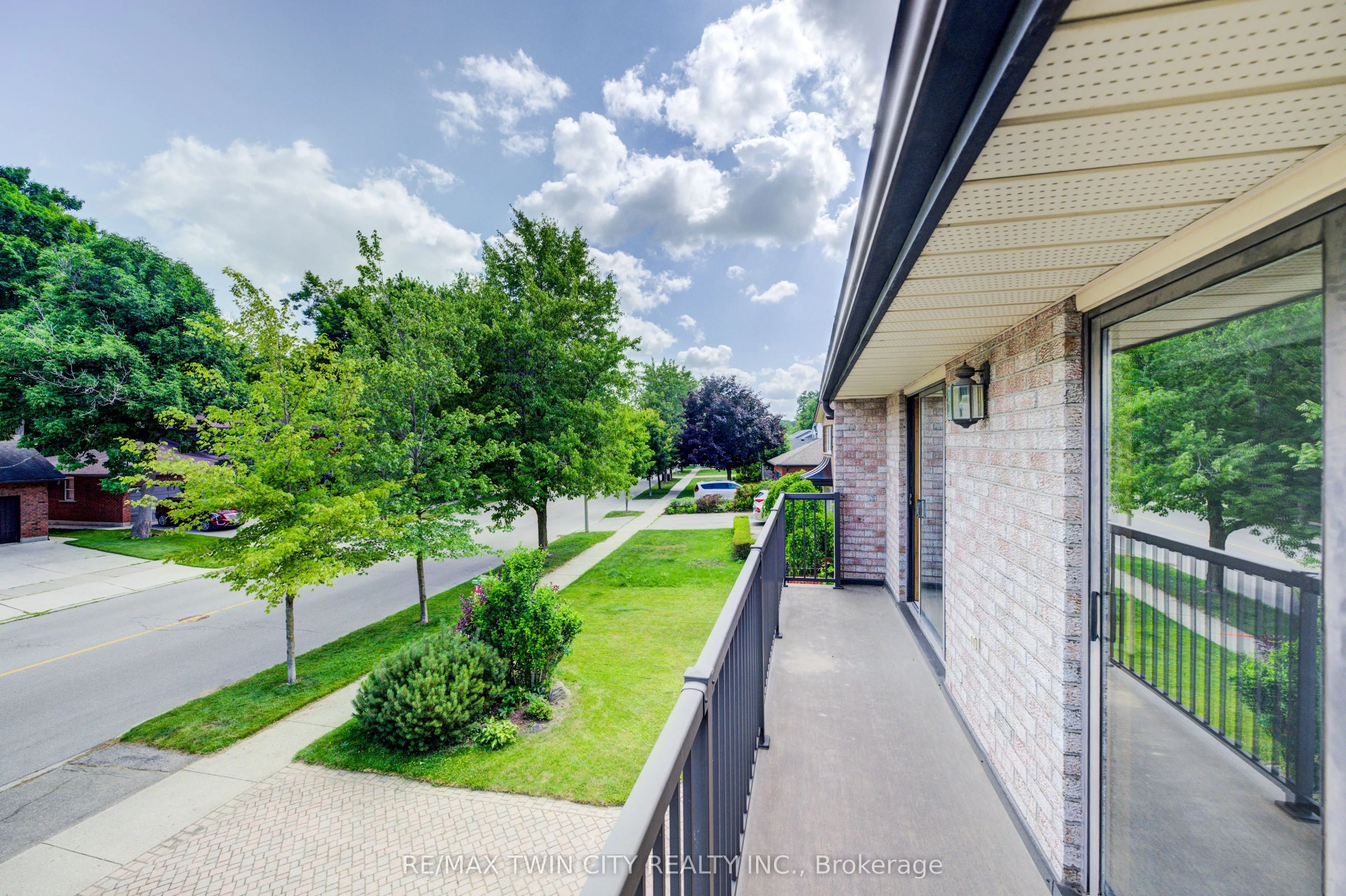391 Northlake Drive