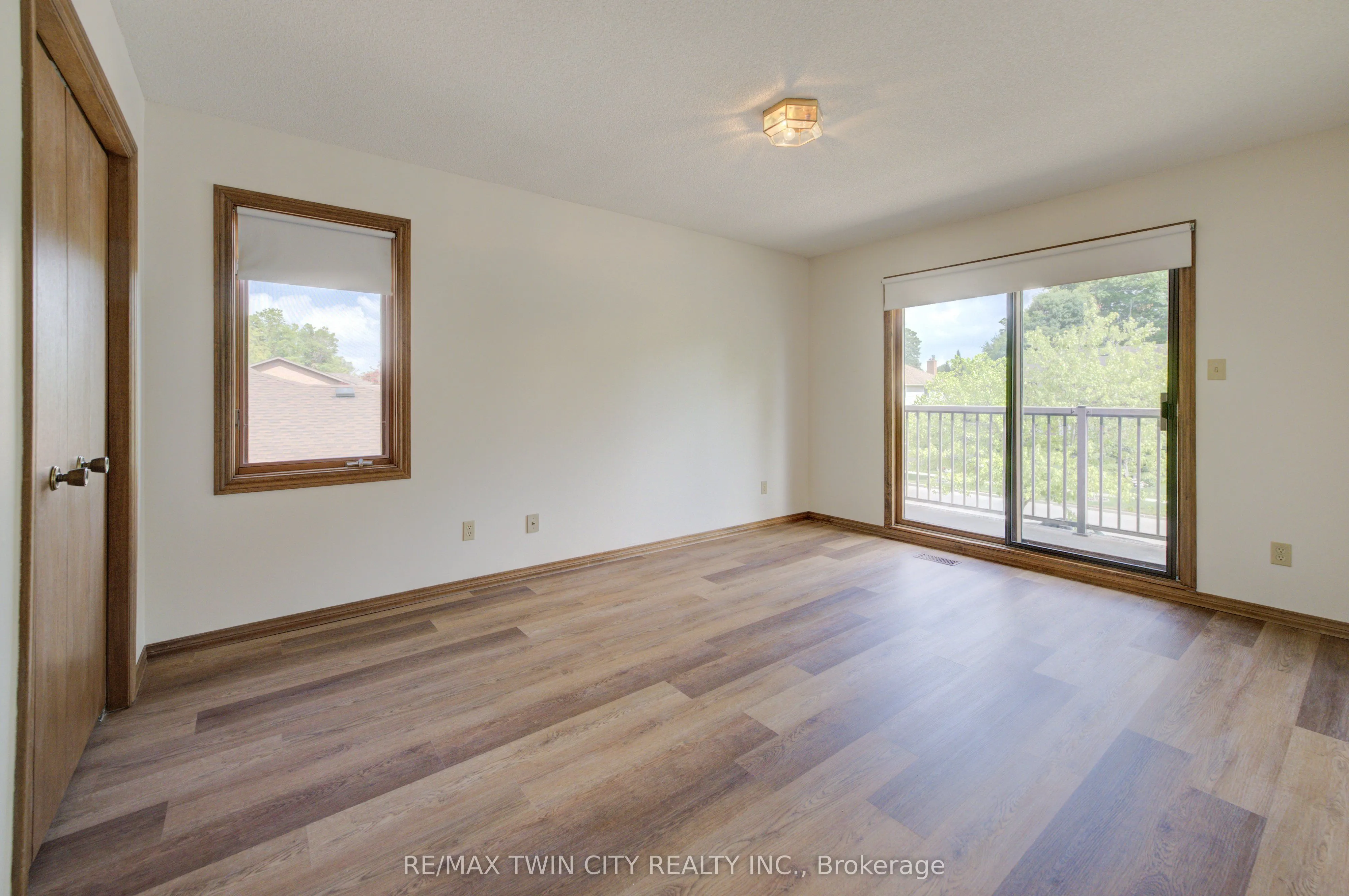 391 Northlake Drive