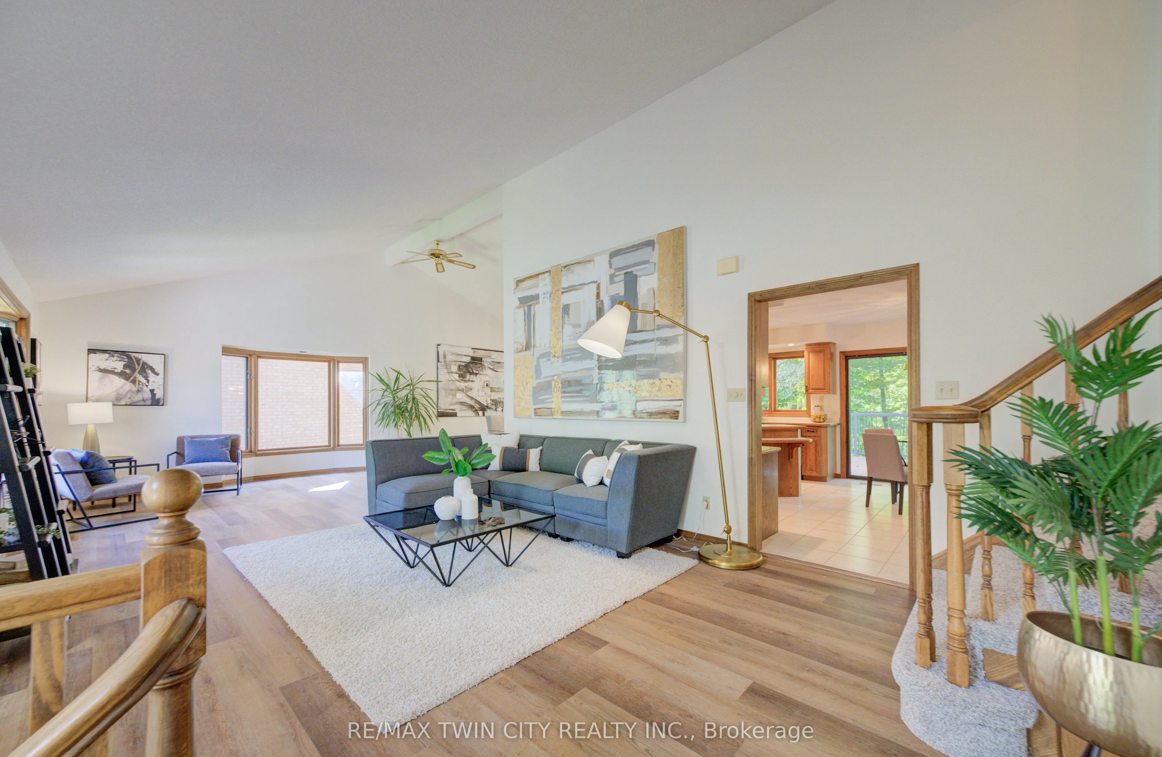 391 Northlake Drive
