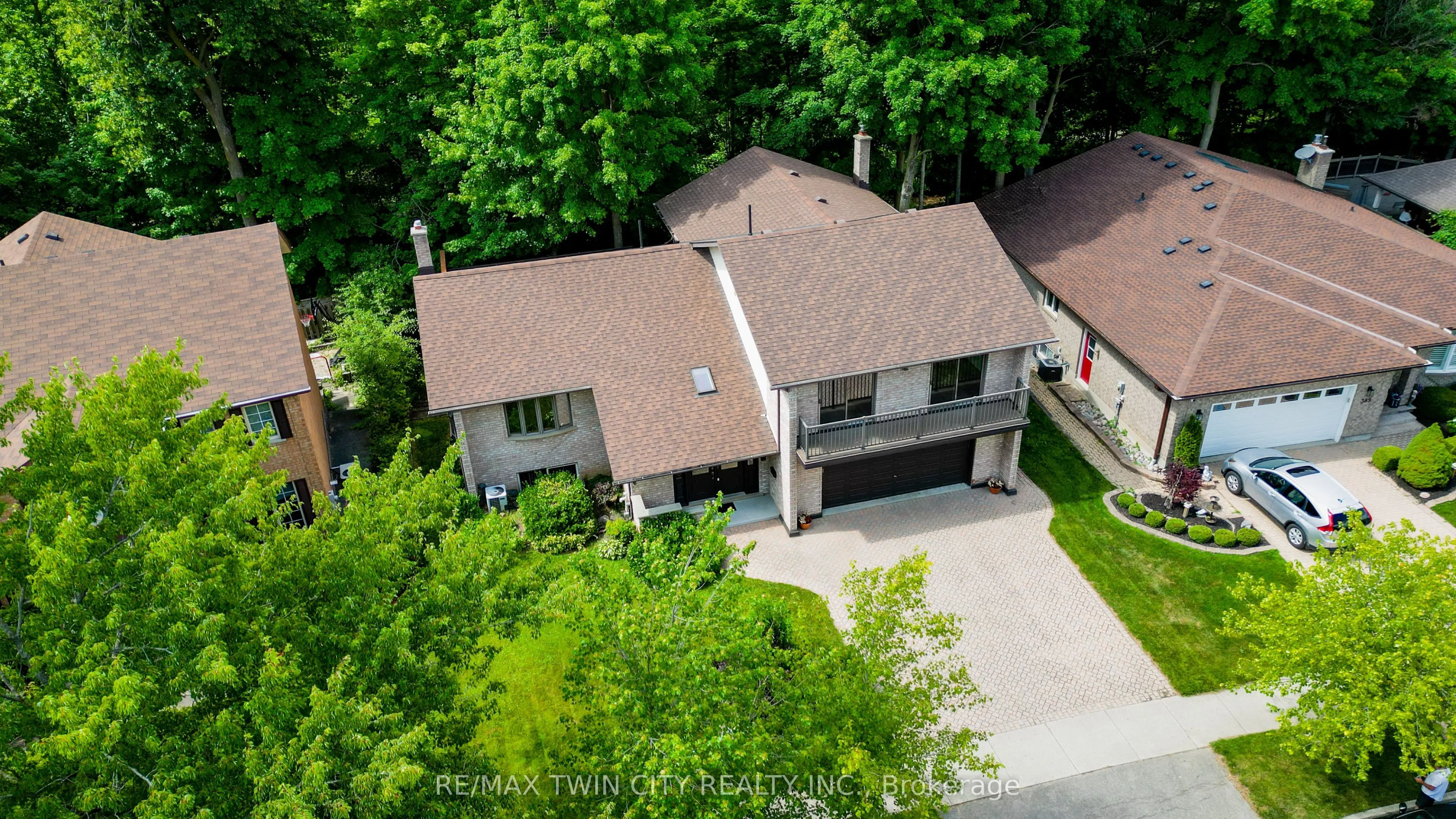 391 Northlake Drive