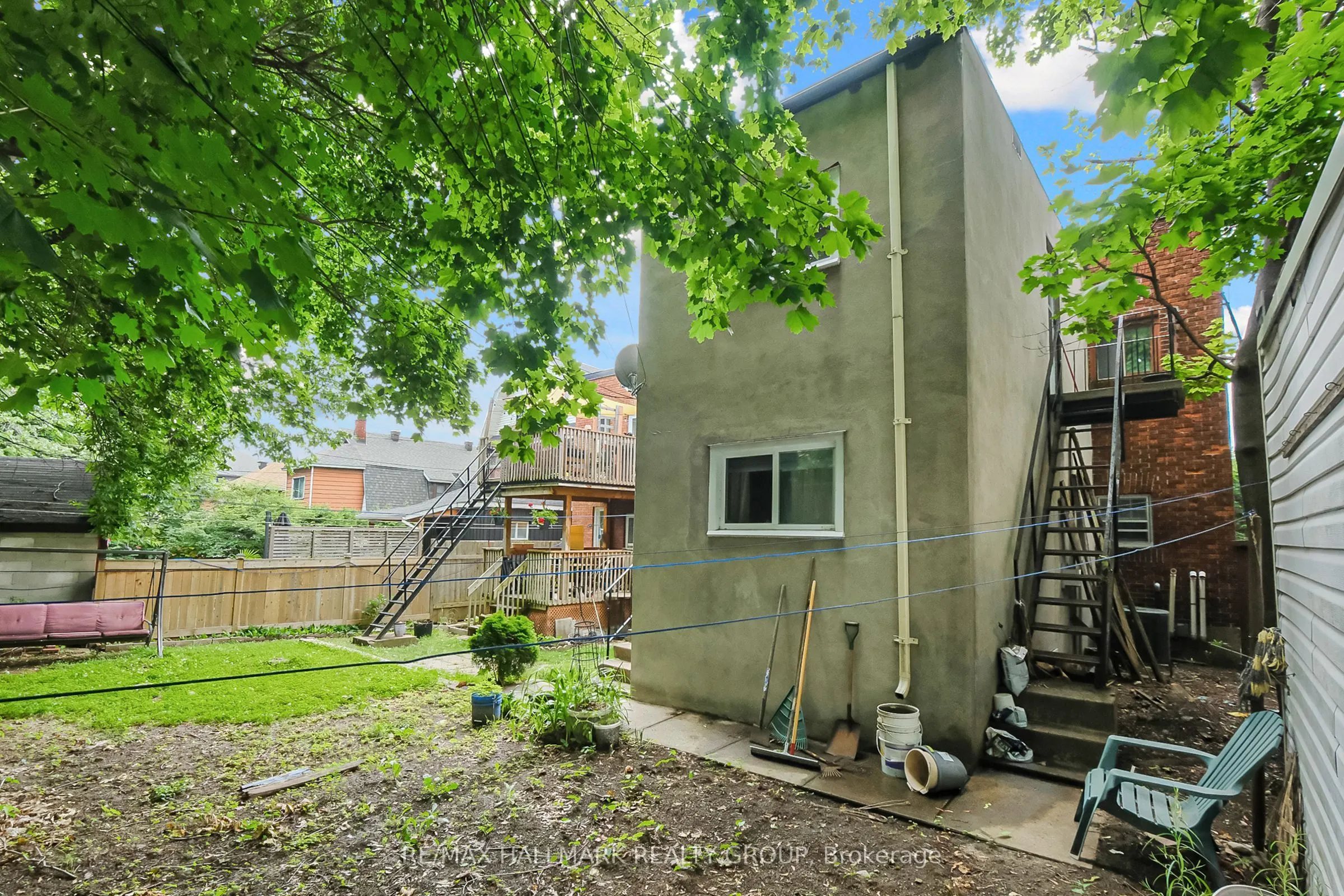 113/113 1/2 Fairmont Avenue