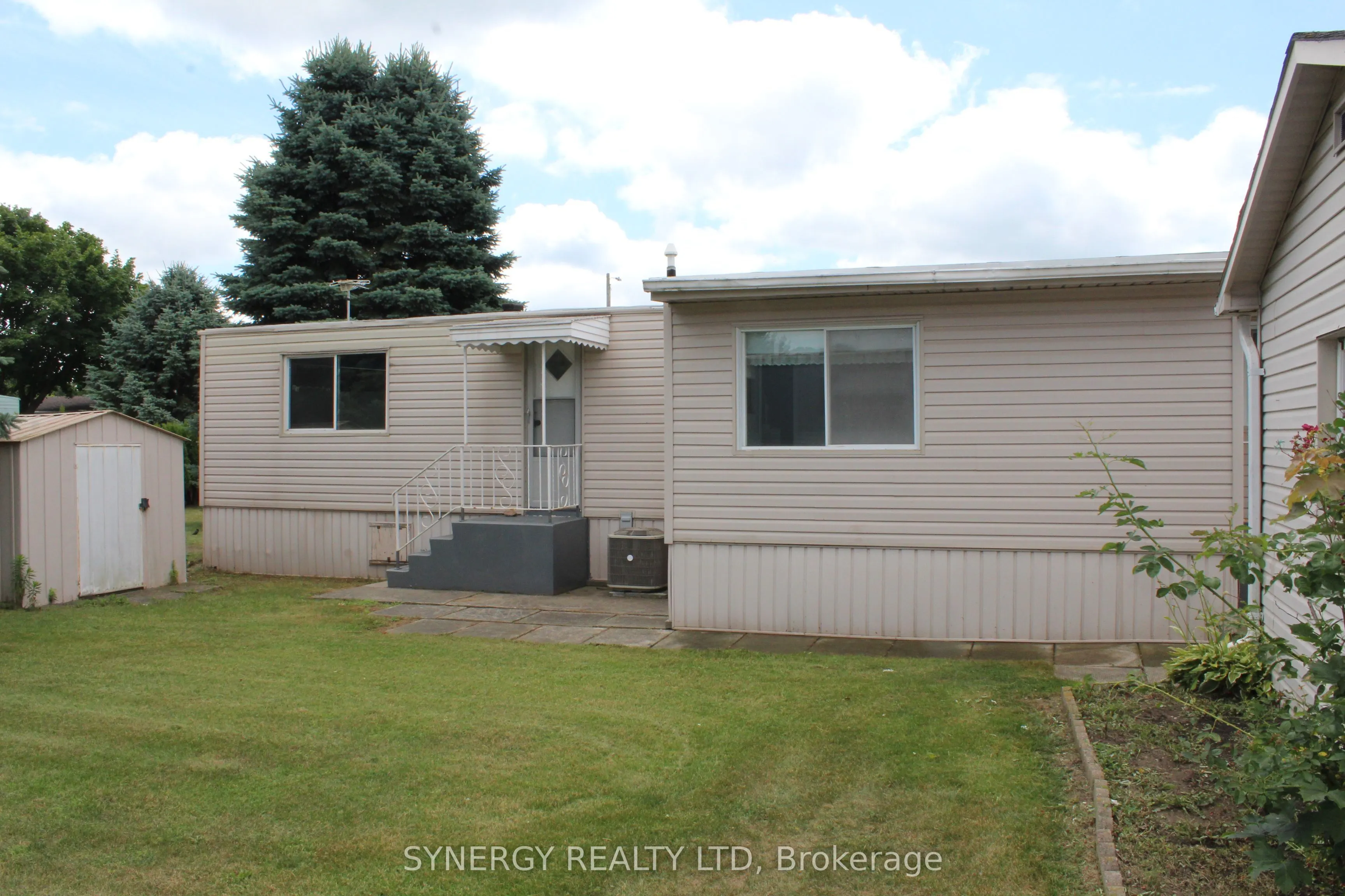 8 STEWART Street