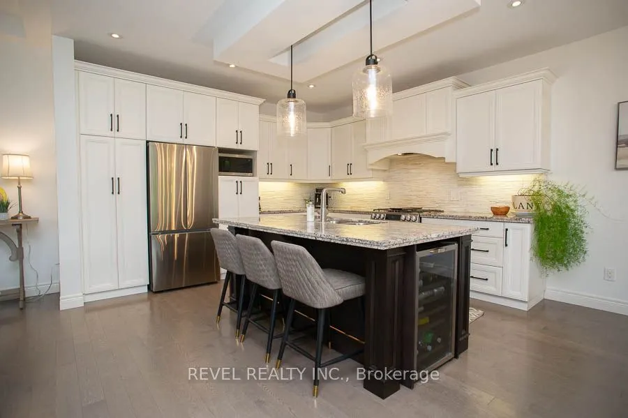 158 Willow Street, #6