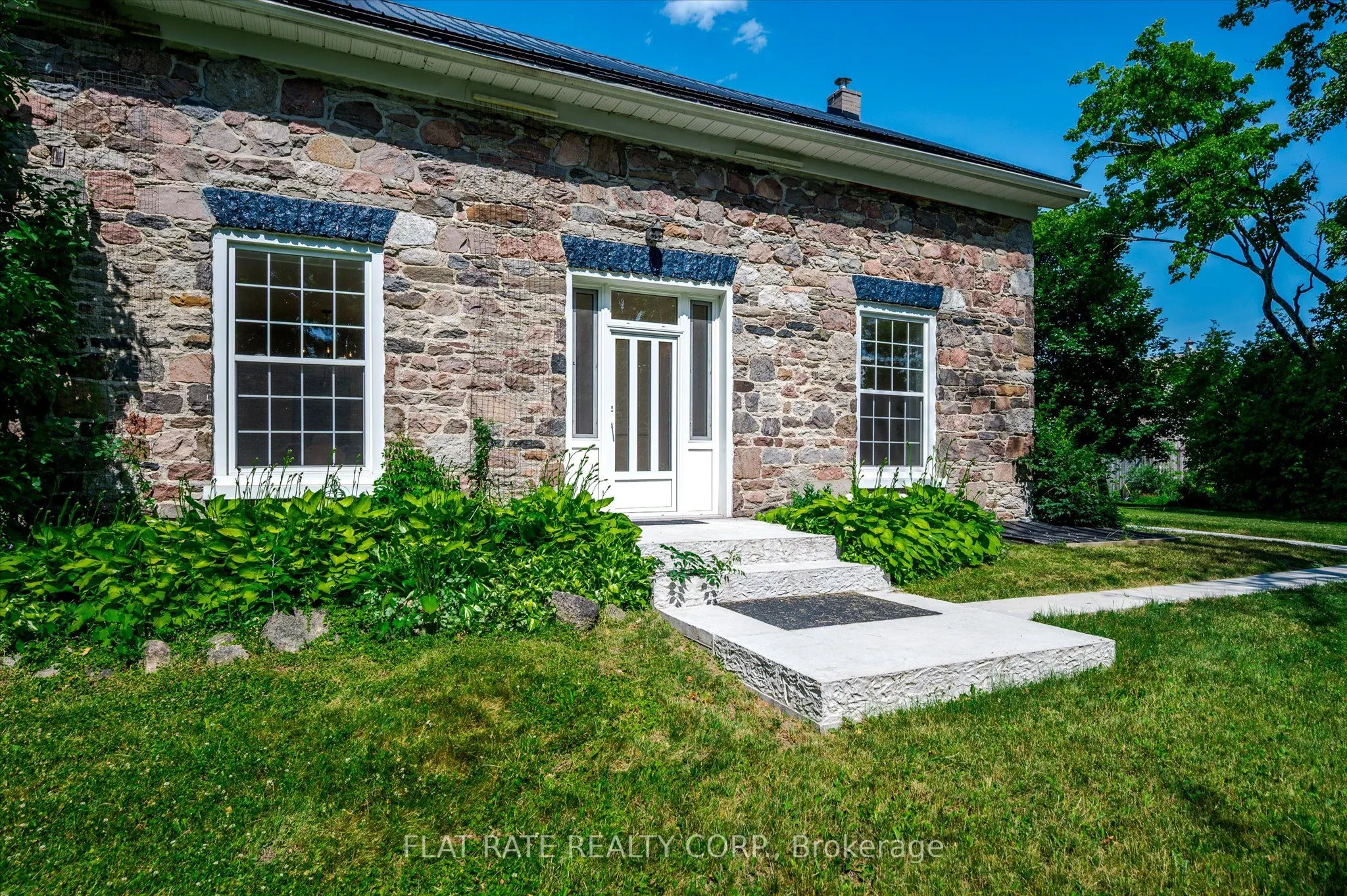 2284 LANCASTER Road