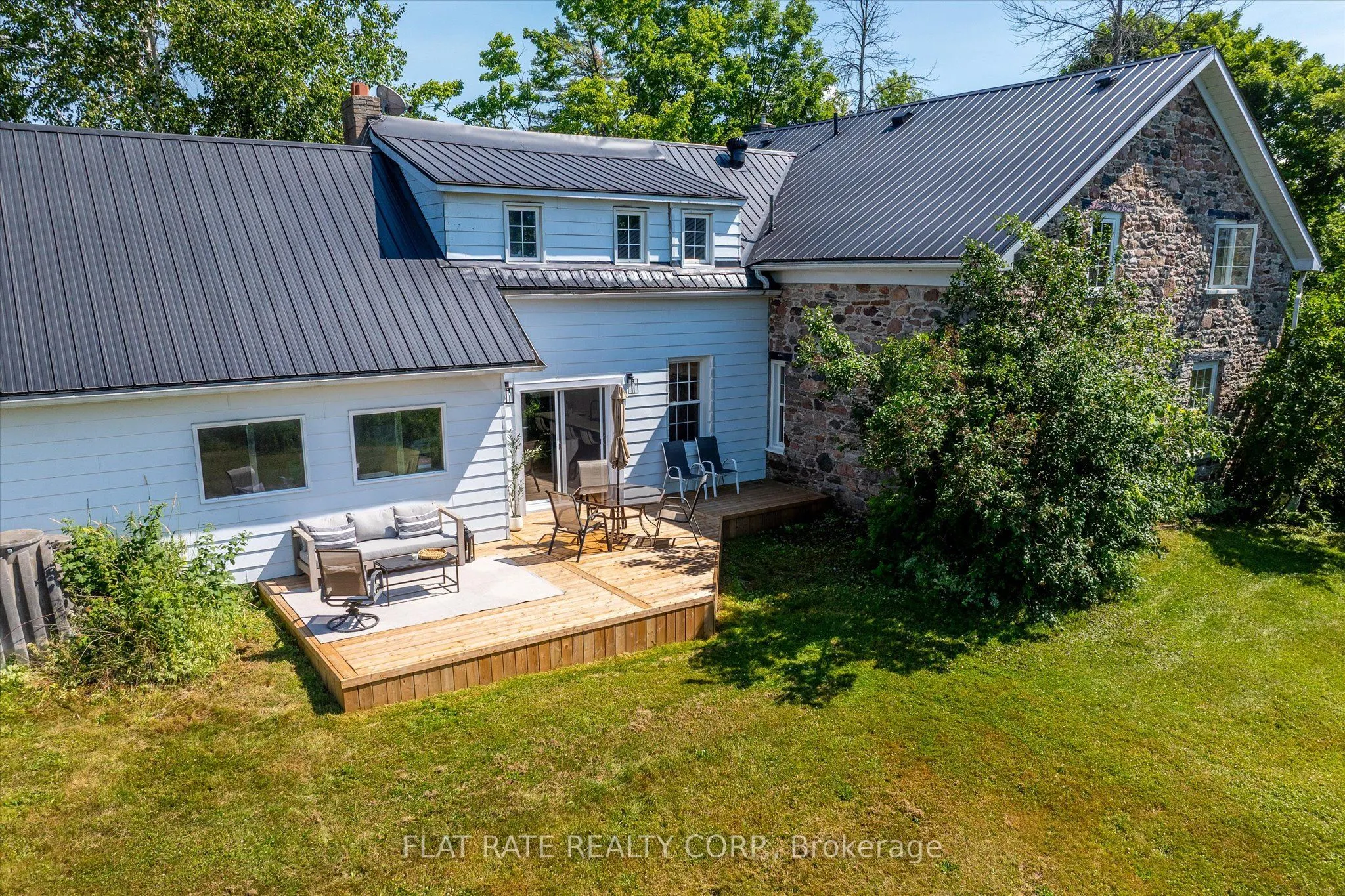 2284 LANCASTER Road