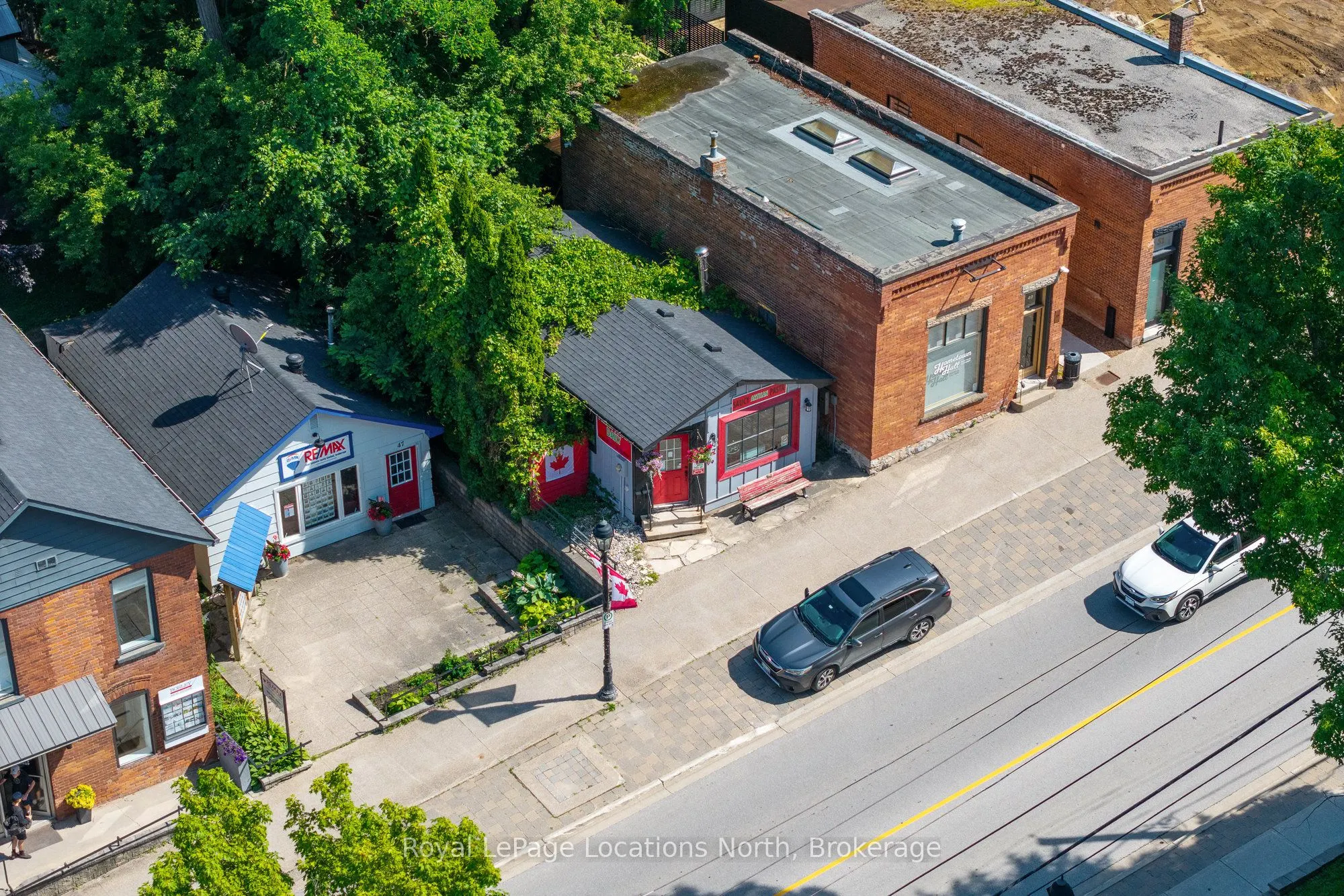 47A Bruce Street S