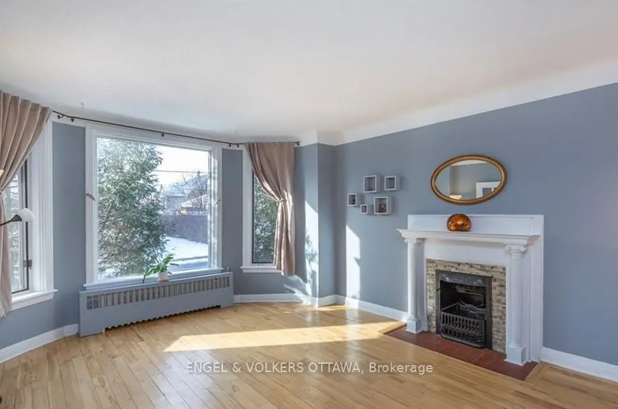 219 Cobourg Street