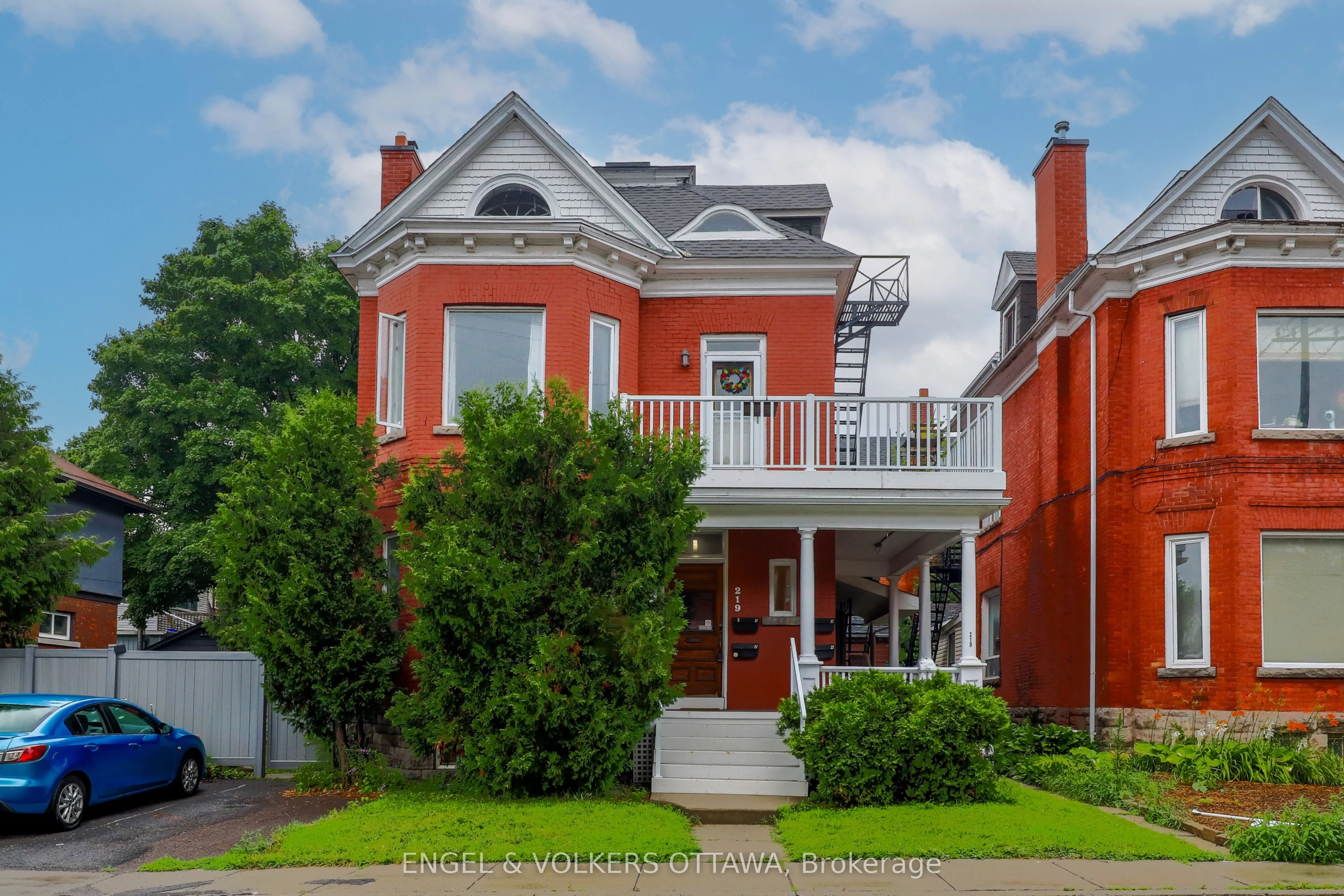 219 Cobourg Street