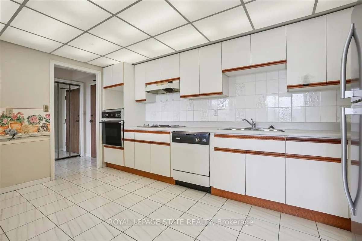 99 Donn Avenue, #602