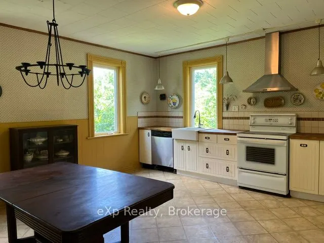 4558803 Concession 3B