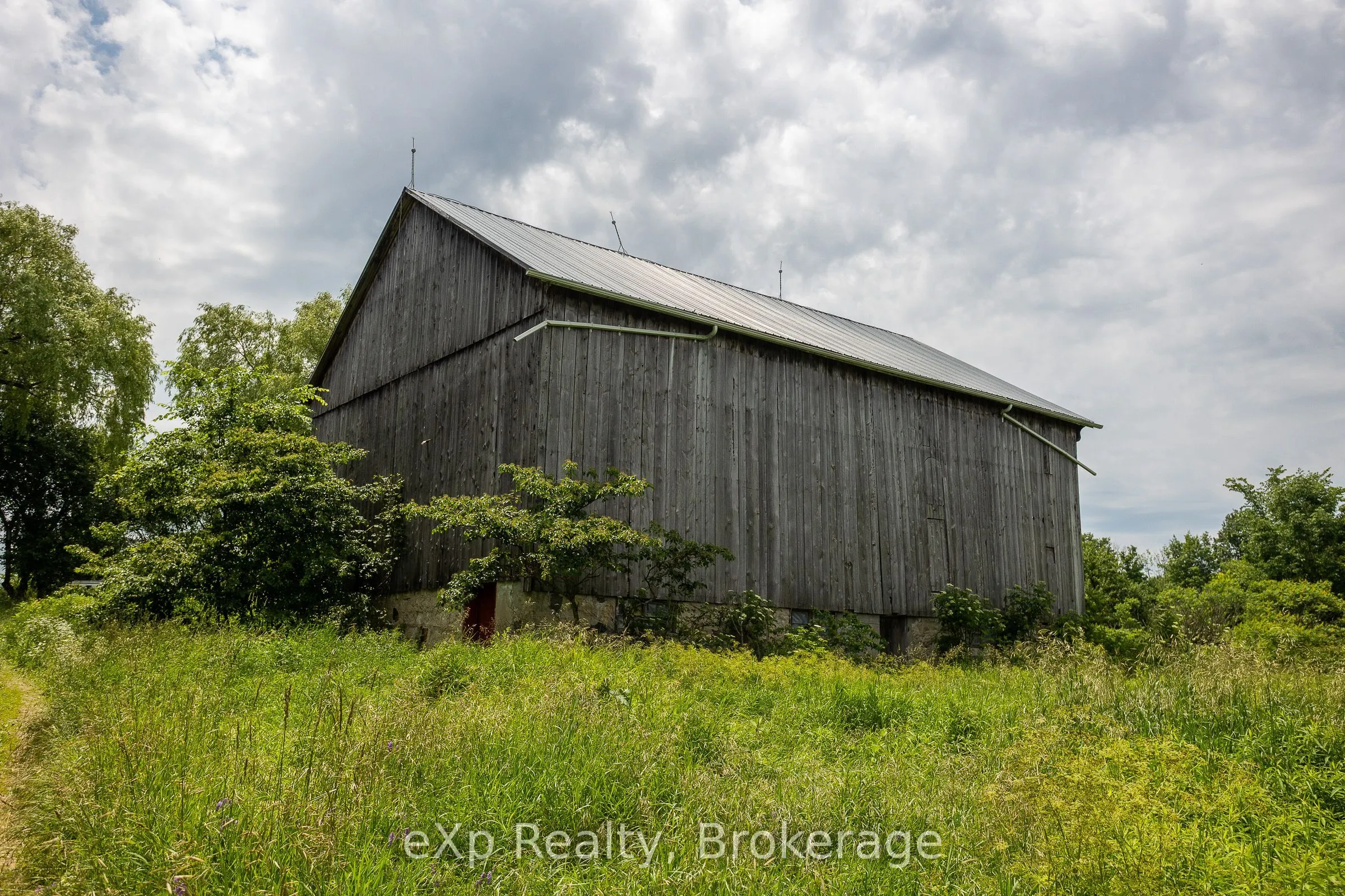 4558803 Concession 3B