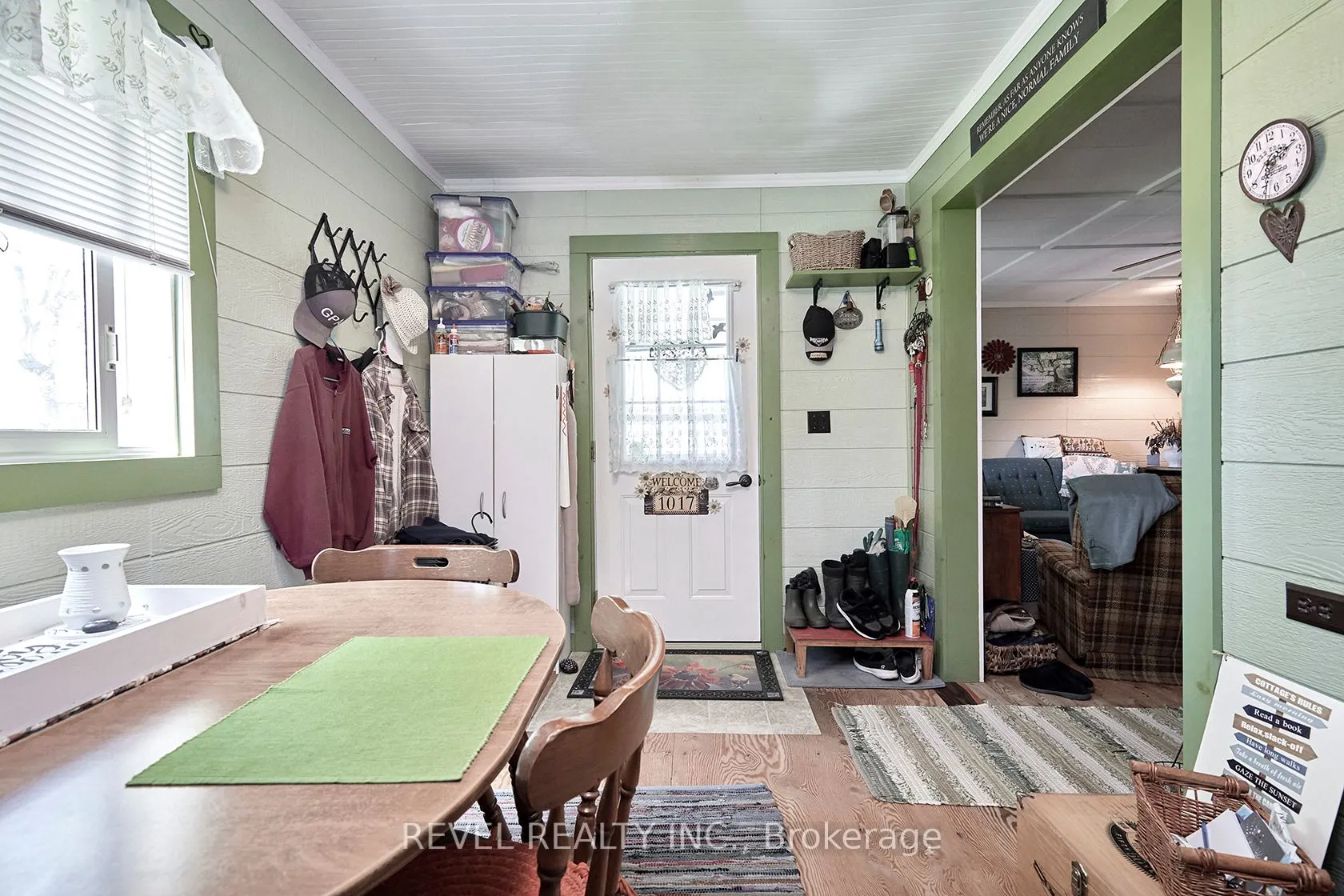 1017 Wonder Beach Road