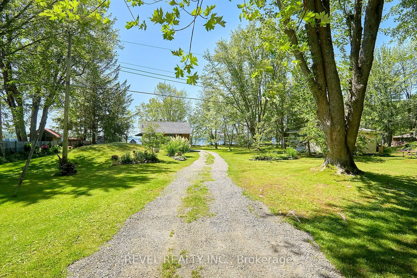 1017 Wonder Beach Road