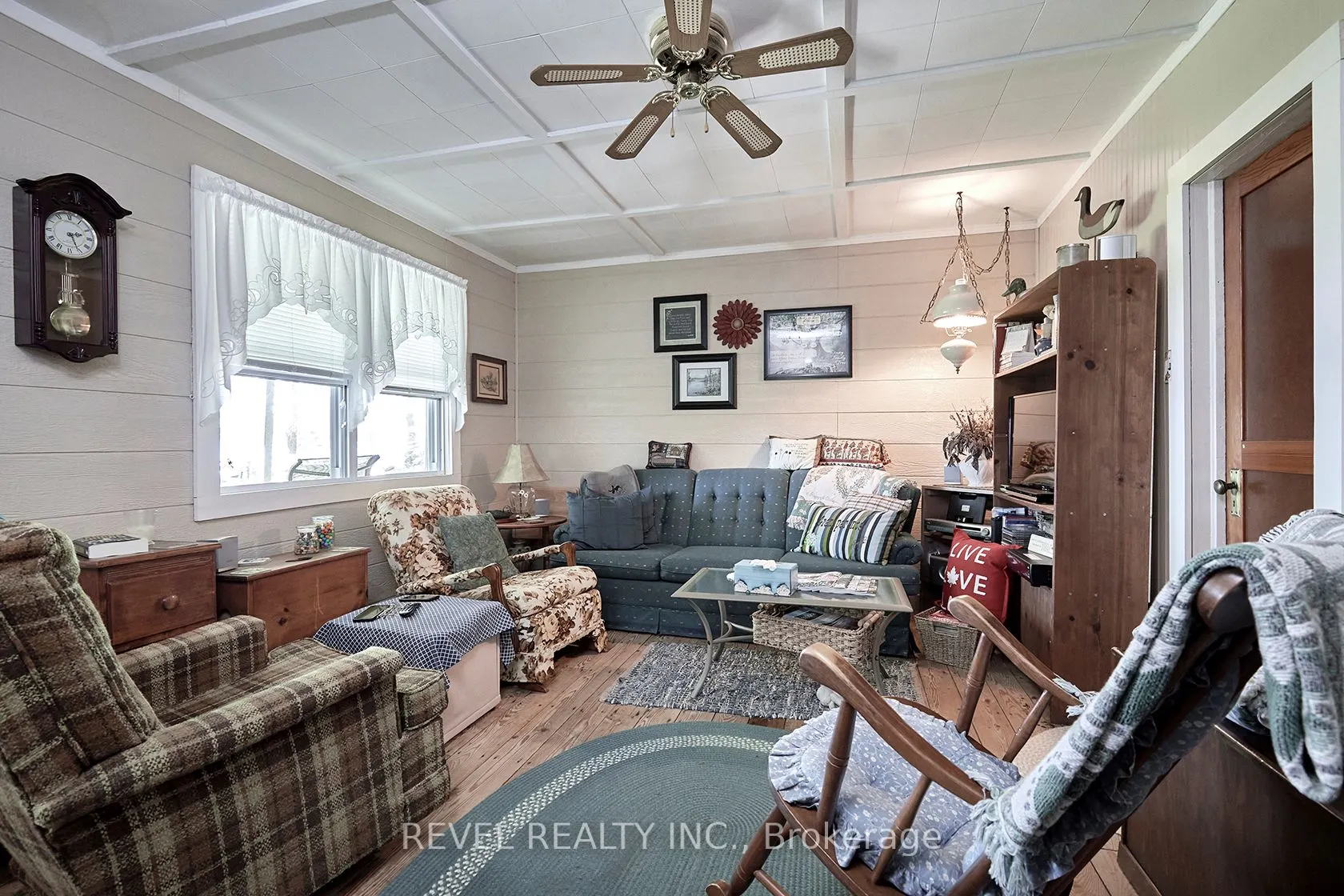 1017 Wonder Beach Road