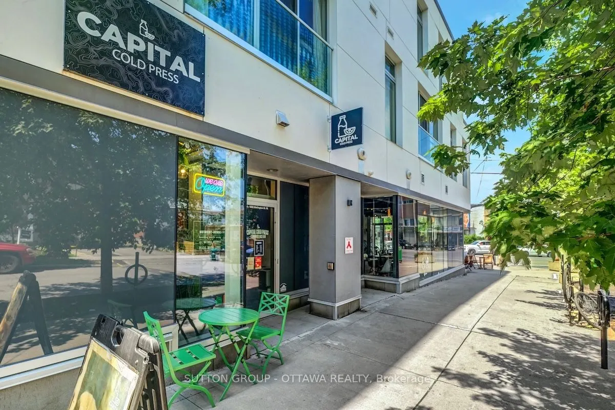 1000 Wellington Street W, #308