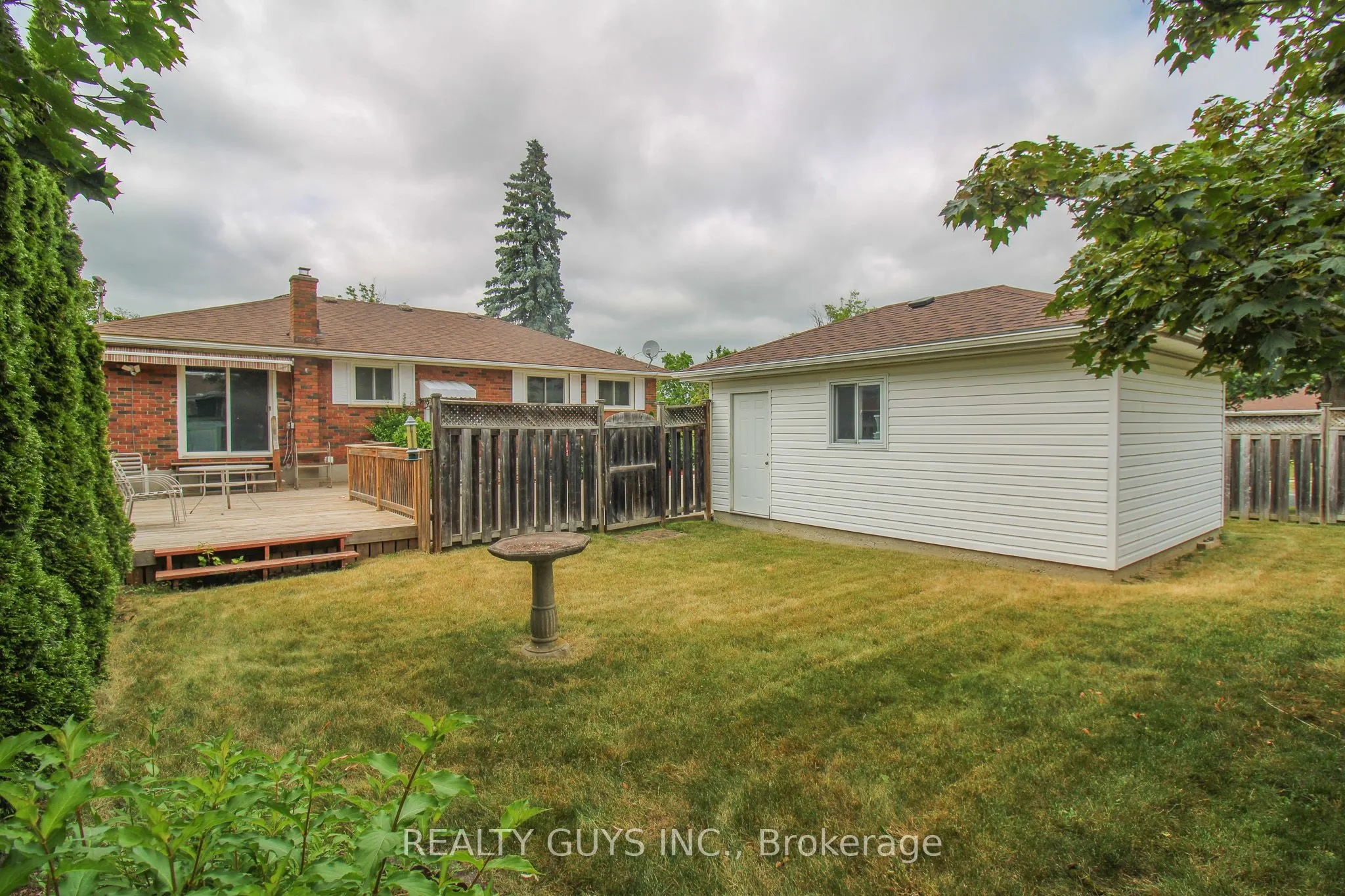 1066 Glebemount Crescent