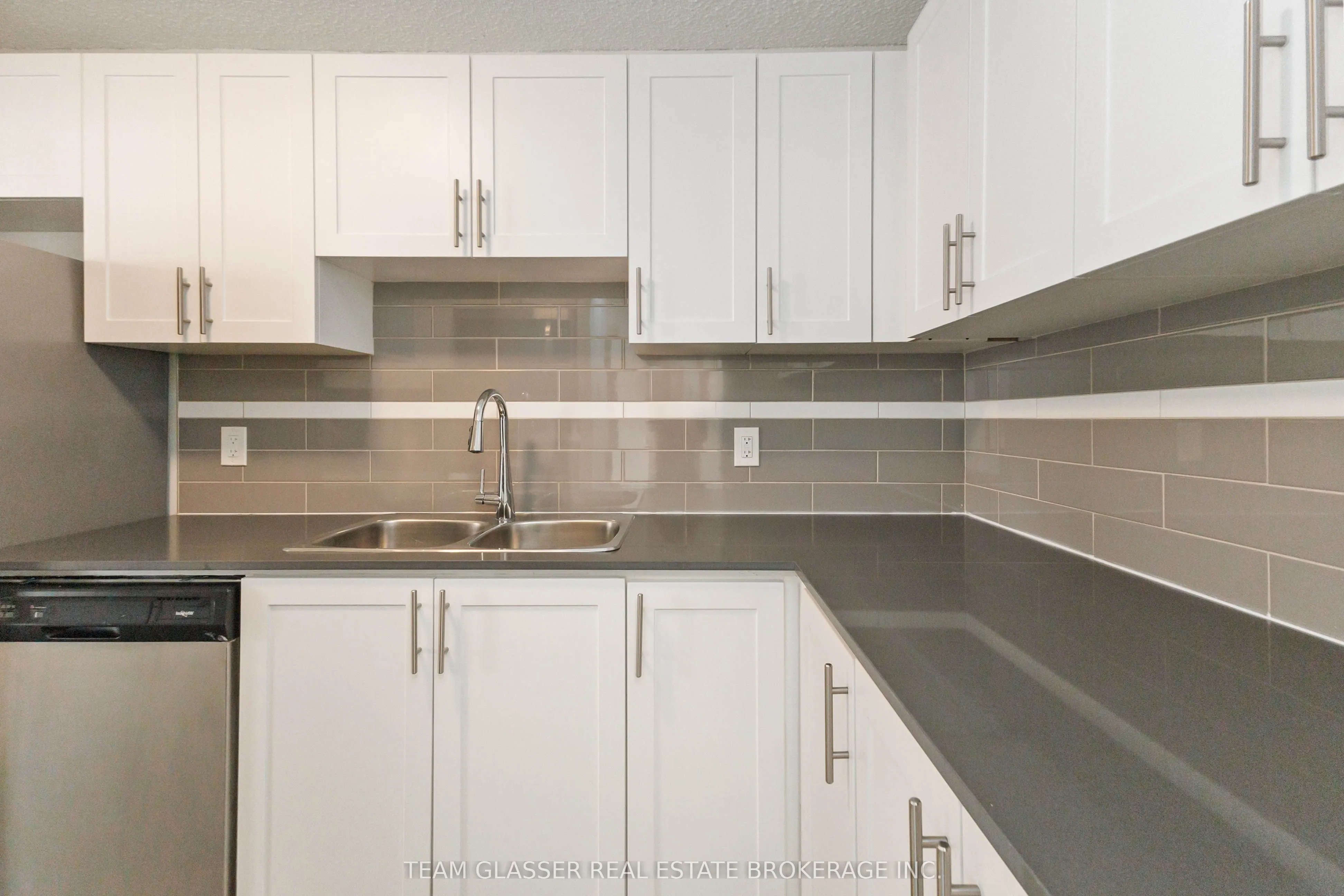 340 Colborne Street, #2505