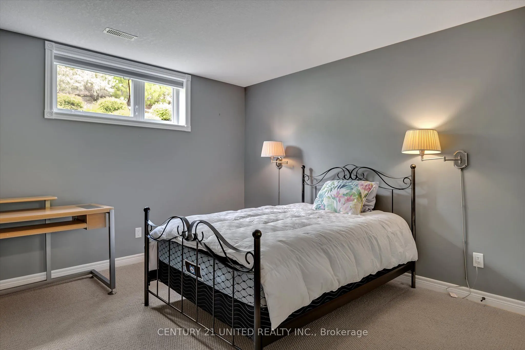 301 Carnegie Avenue, #194