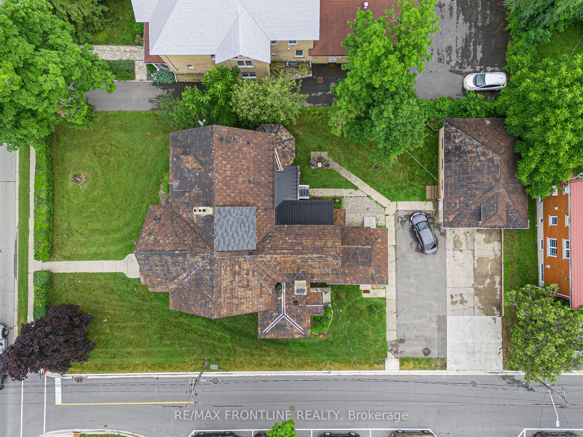 38 Drummond Street W