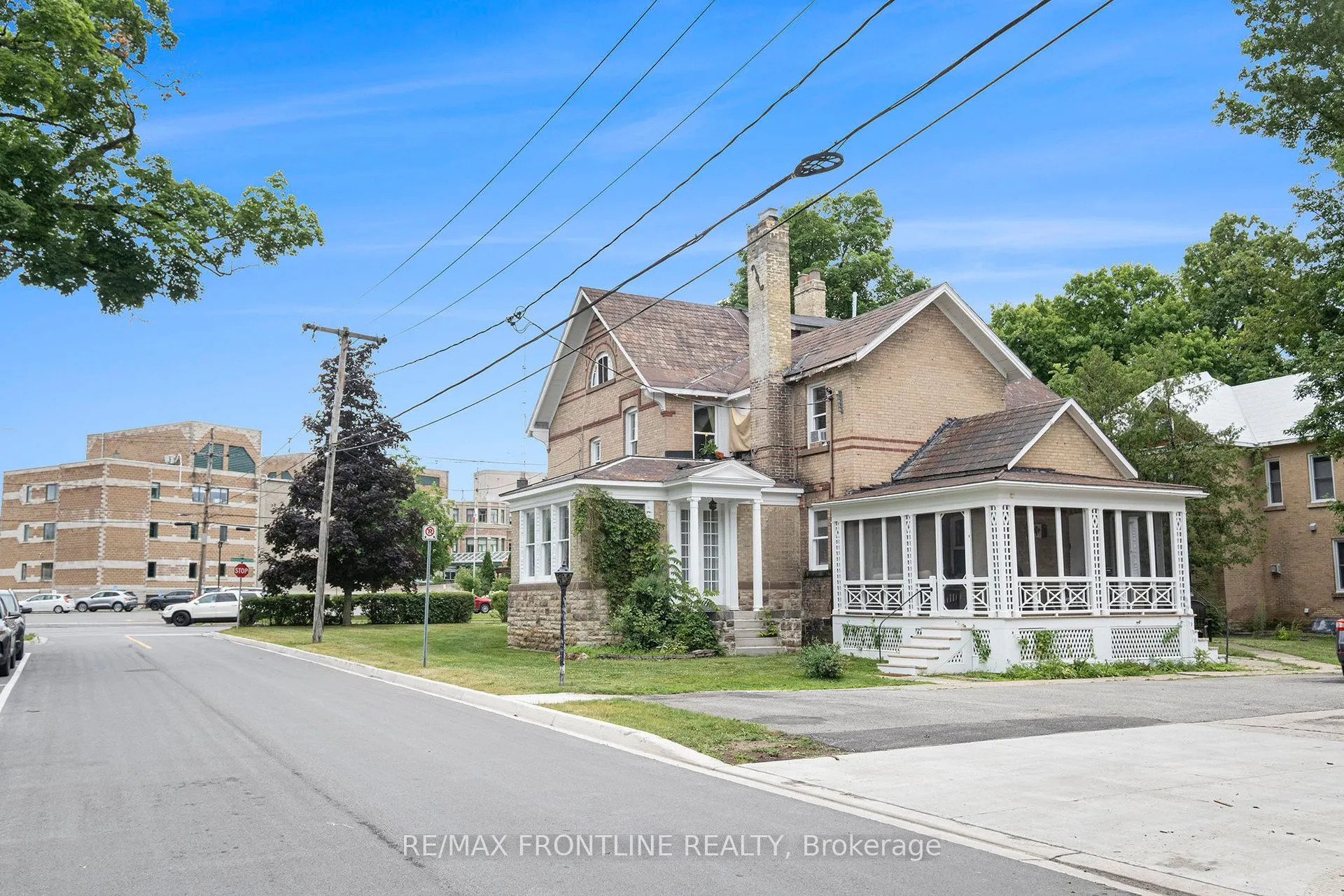 38 Drummond Street W