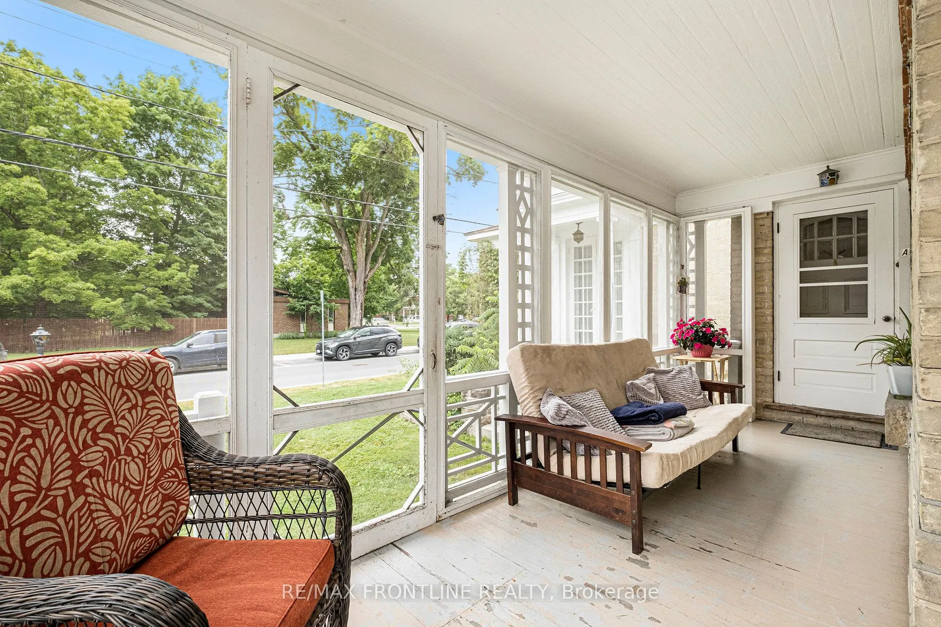 38 Drummond Street W