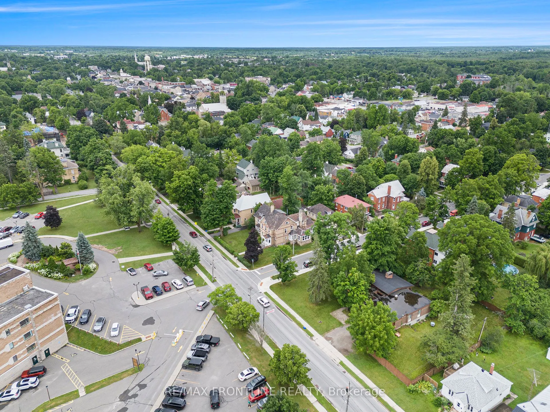 38 Drummond Street W