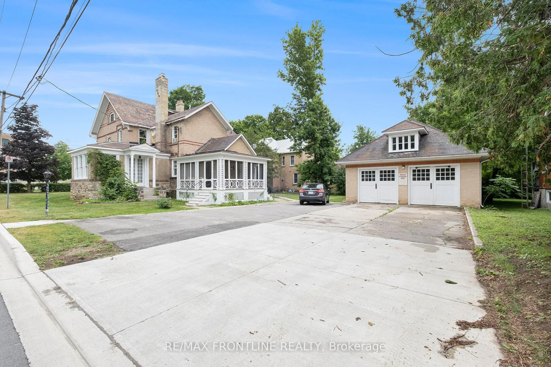 38 Drummond Street W