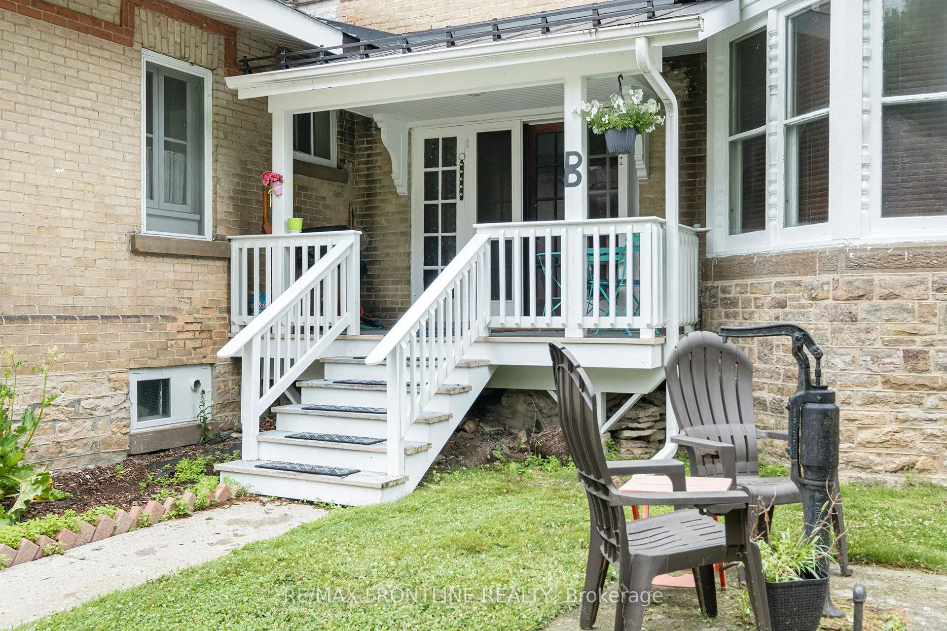 38 Drummond Street W