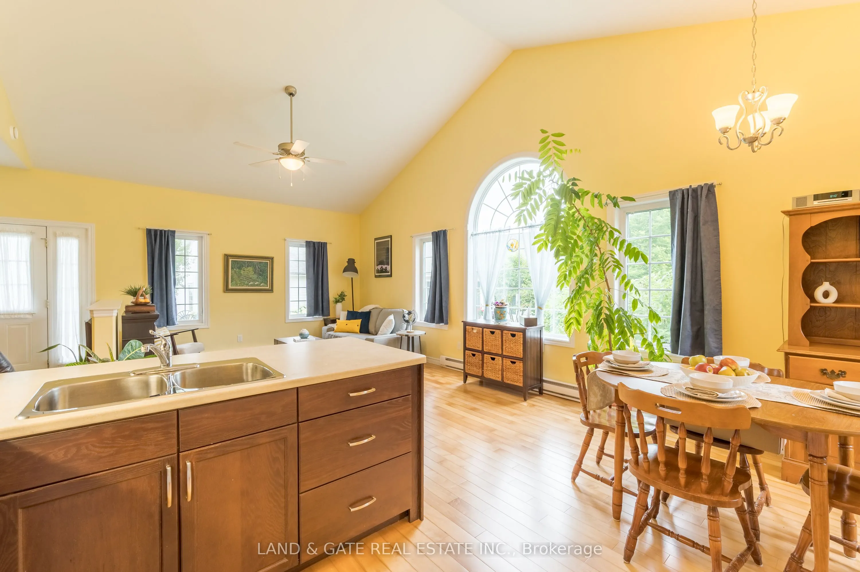 325 Densmore Road, #503