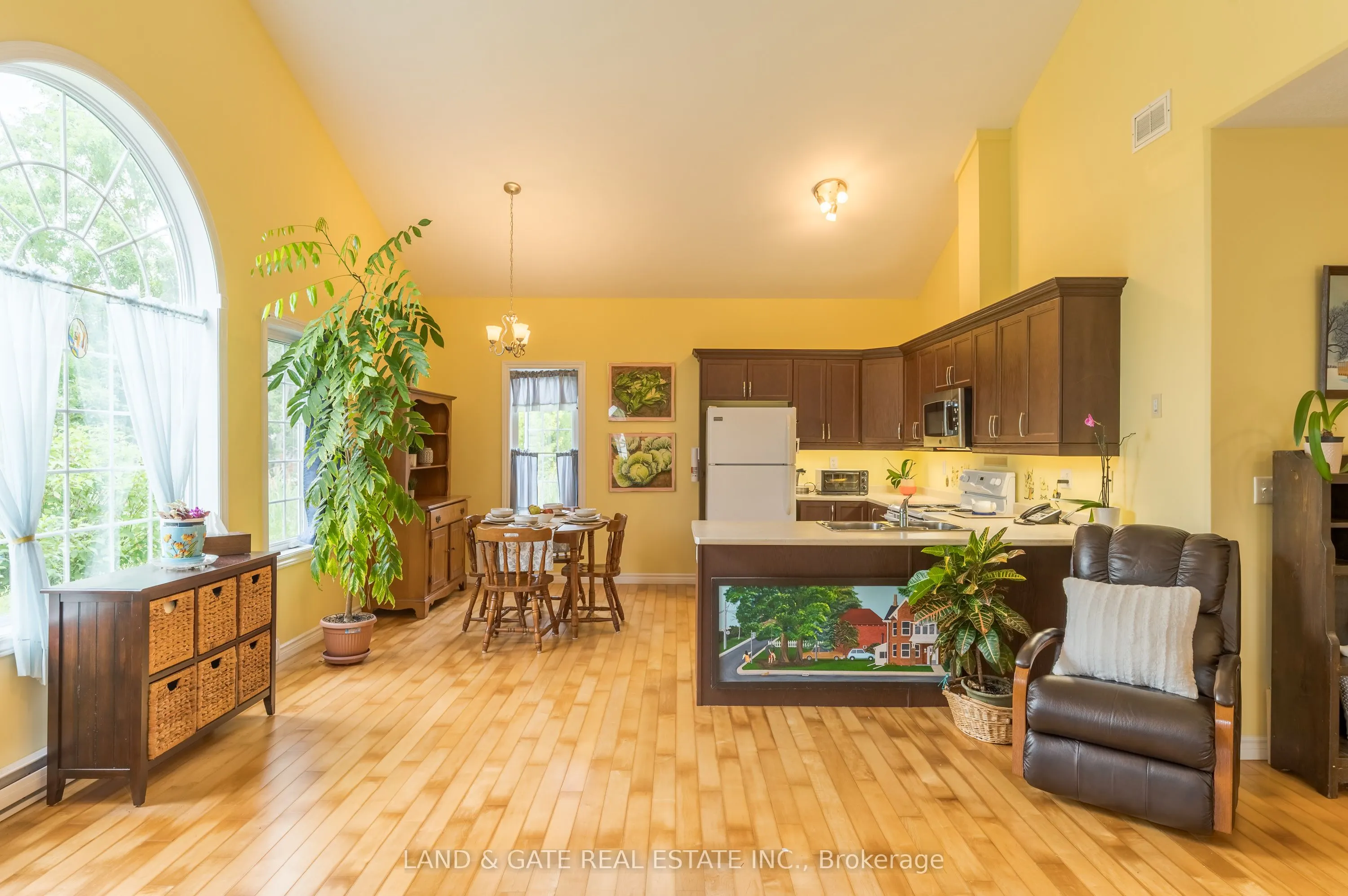 325 Densmore Road, #503