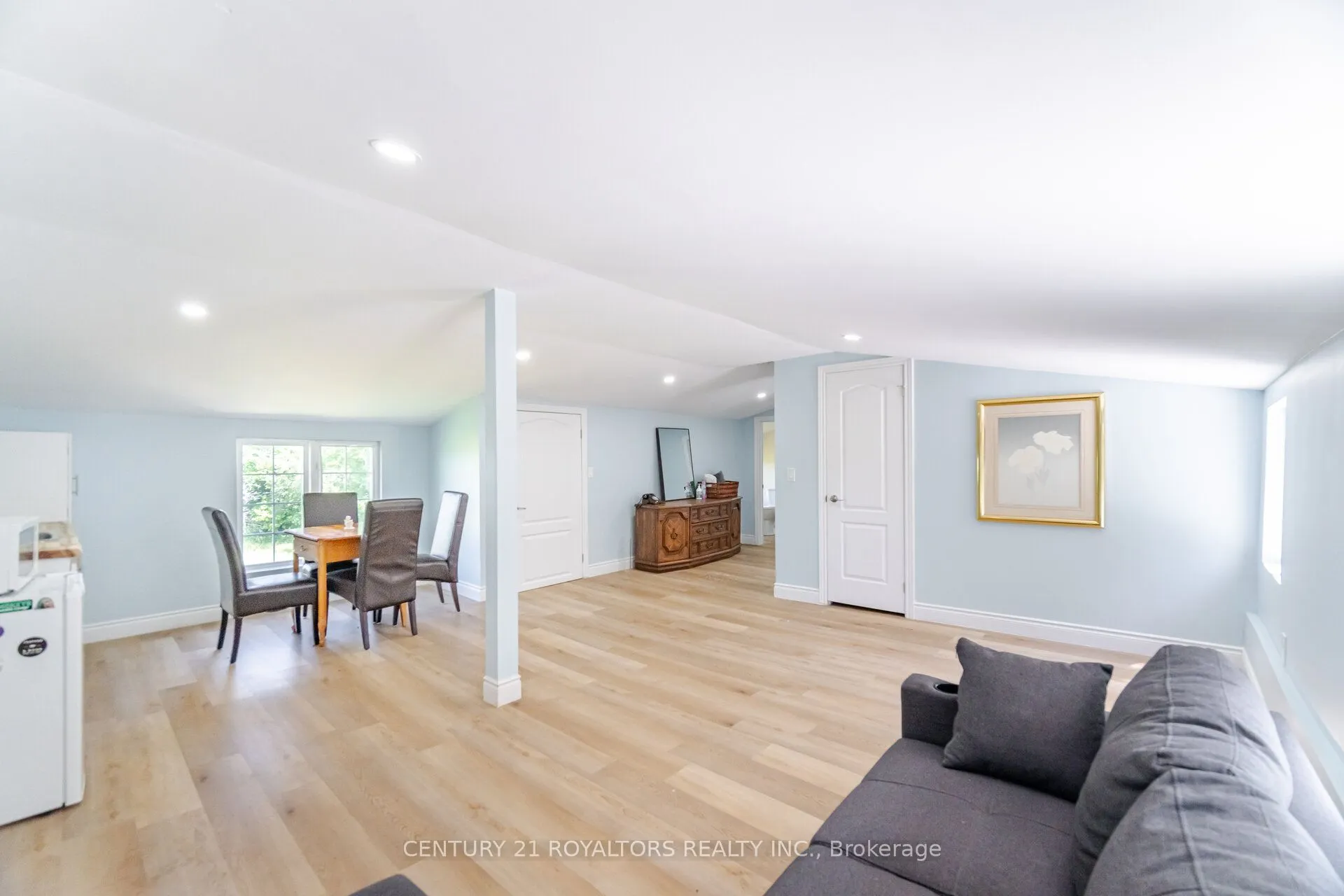 529 Campbellville Road