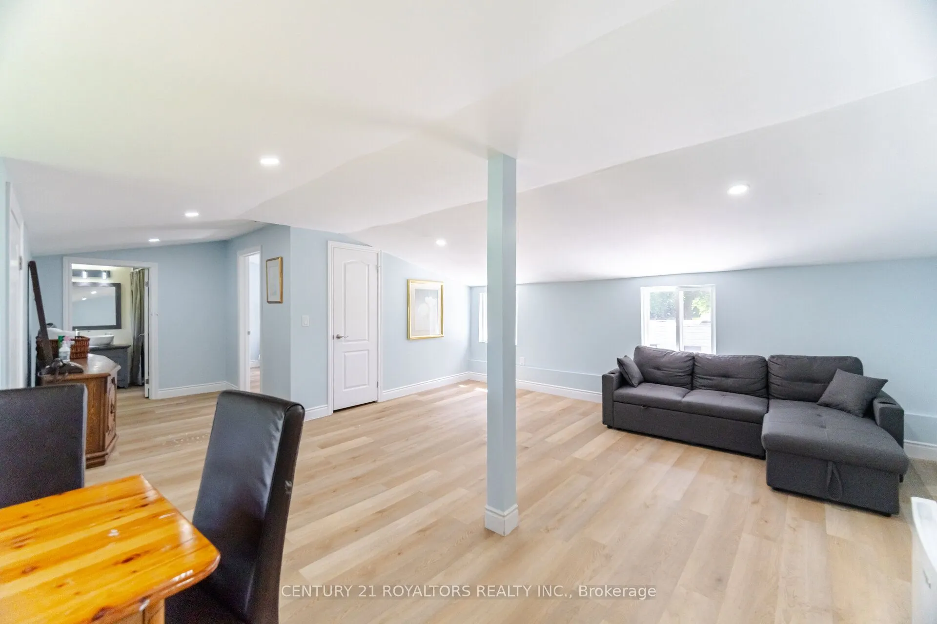 529 Campbellville Road