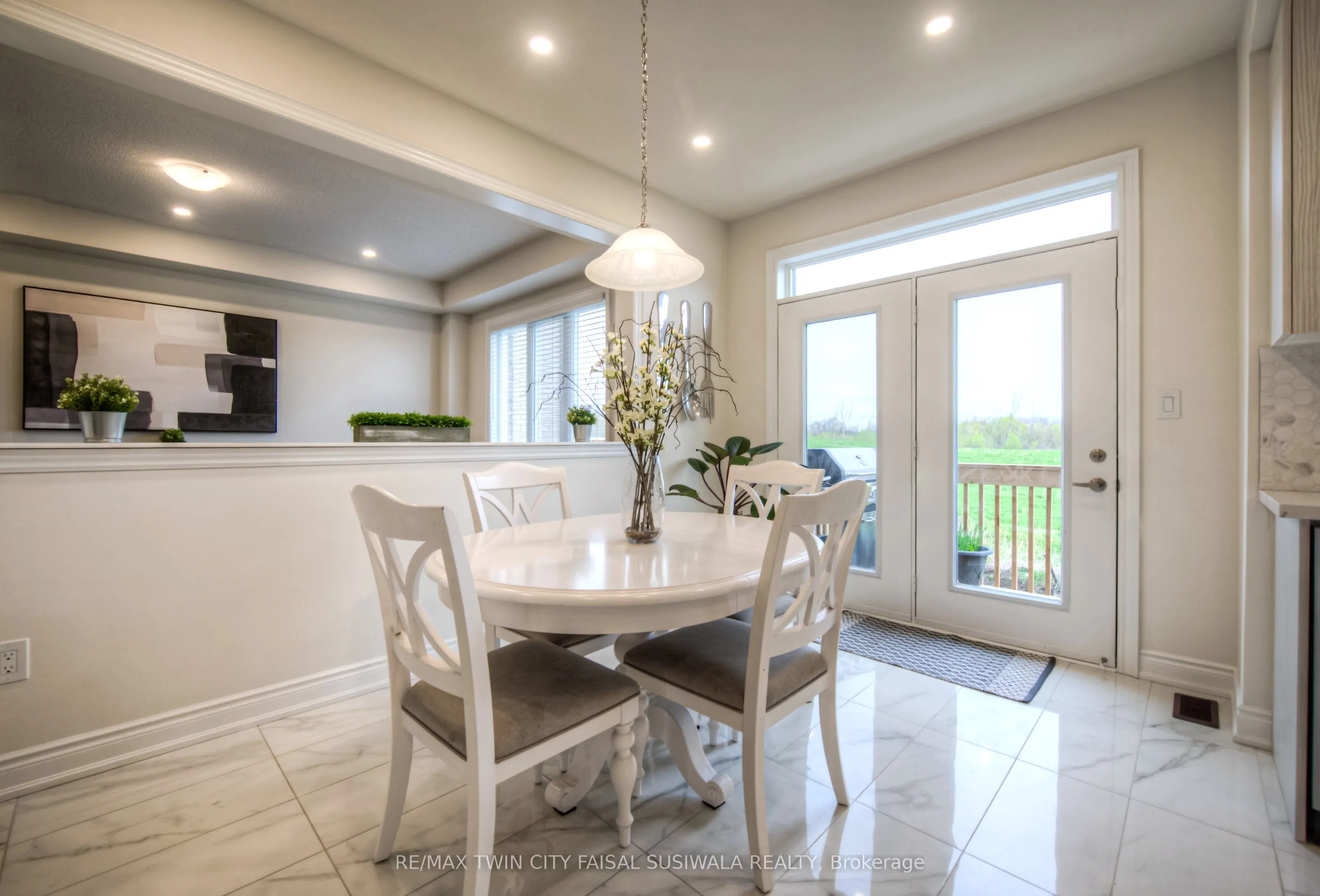 88 Bloomfield Crescent