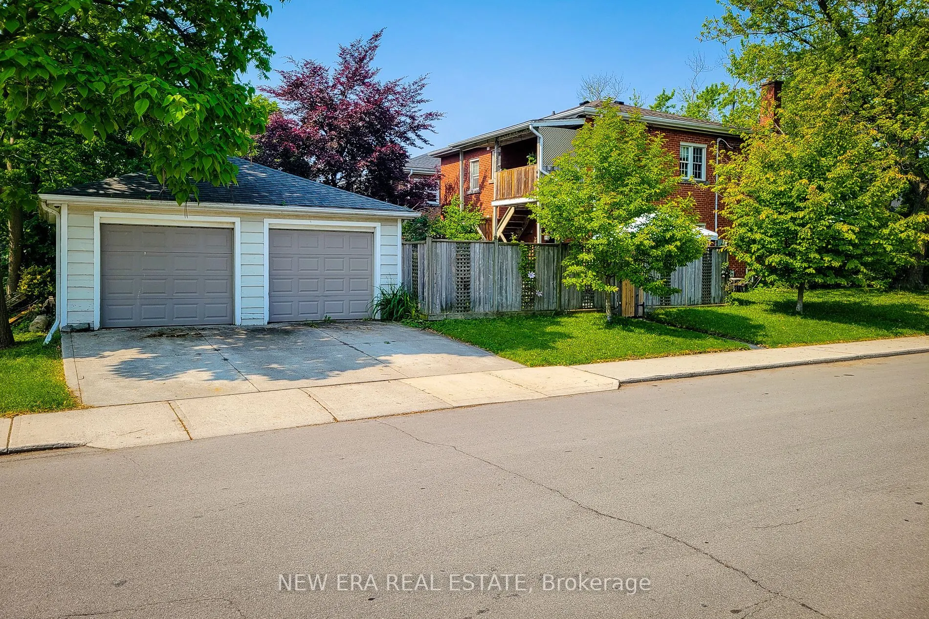 131 Erindale Avenue