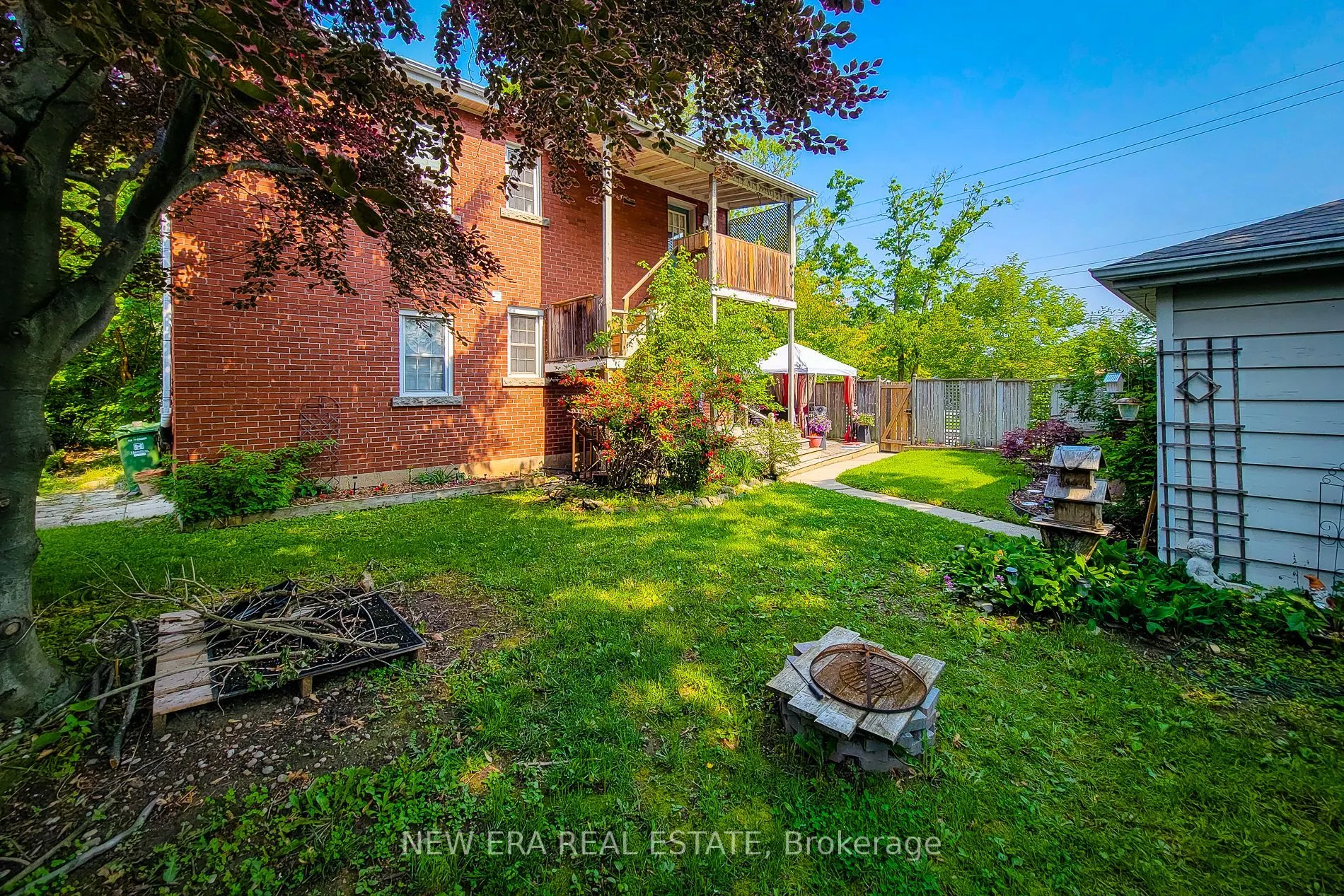 131 Erindale Avenue