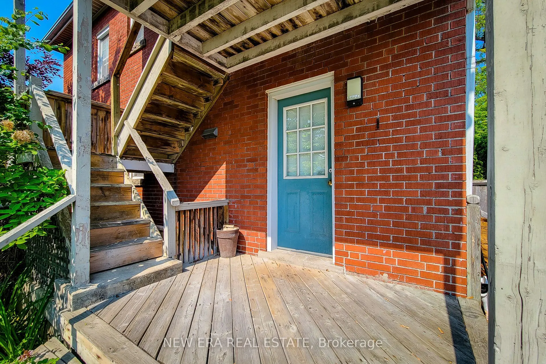 131 Erindale Avenue