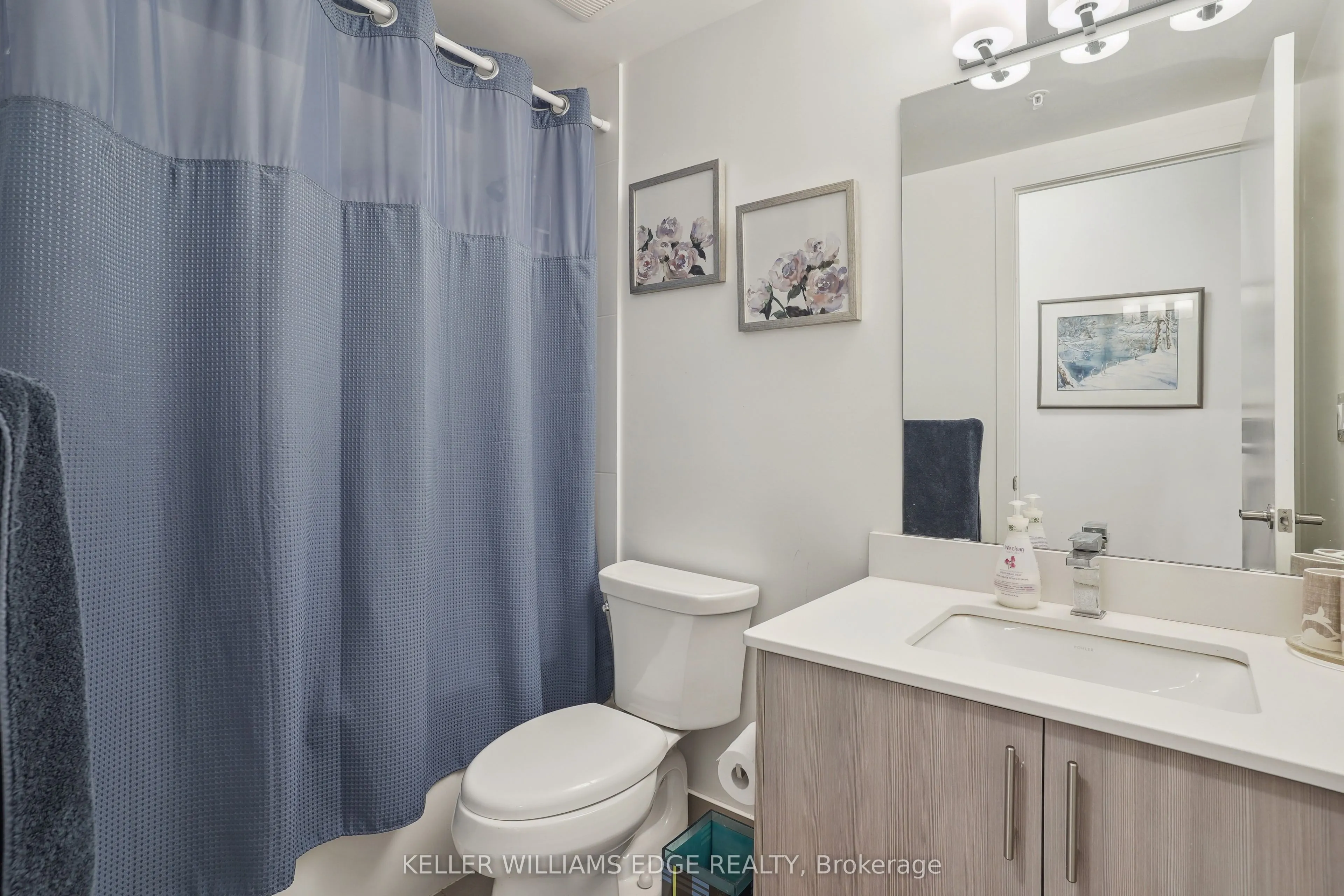 550 North Service Road, #309