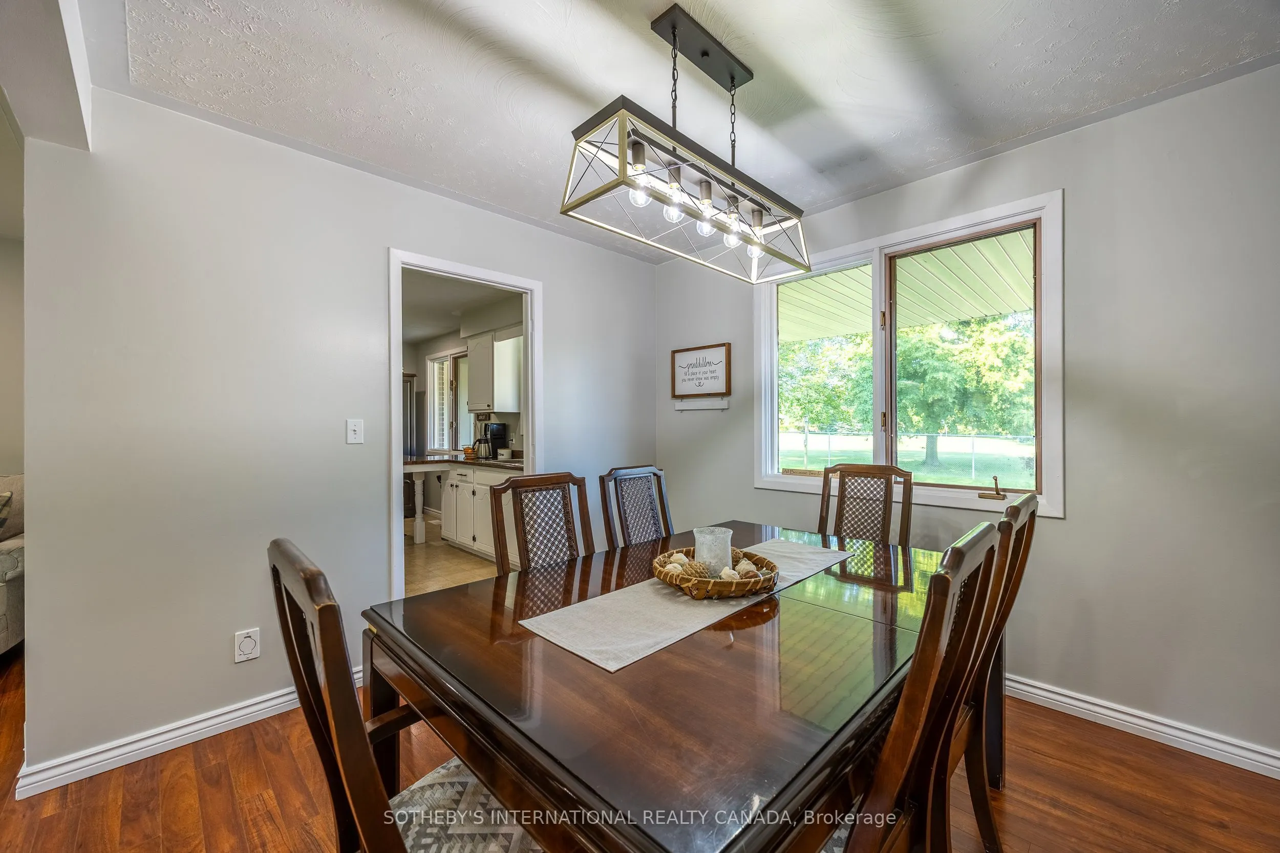 20 Sheridan Boulevard