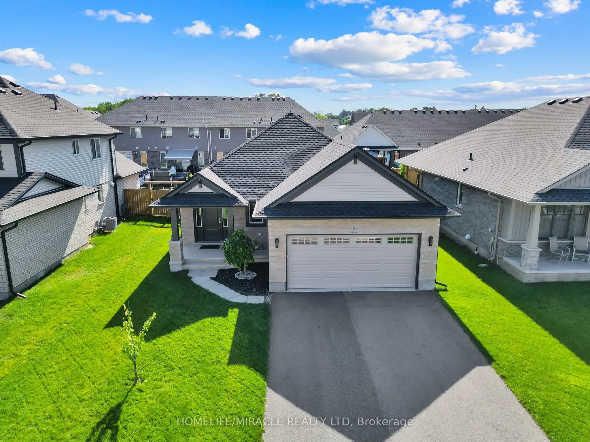 7 Curren Crescent