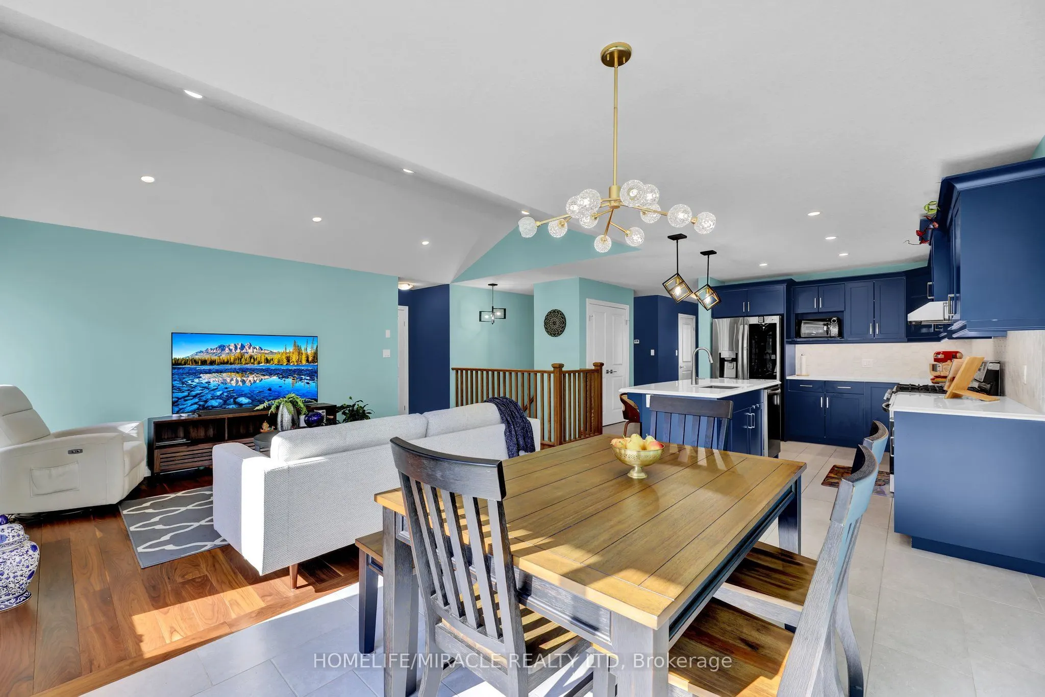 7 Curren Crescent
