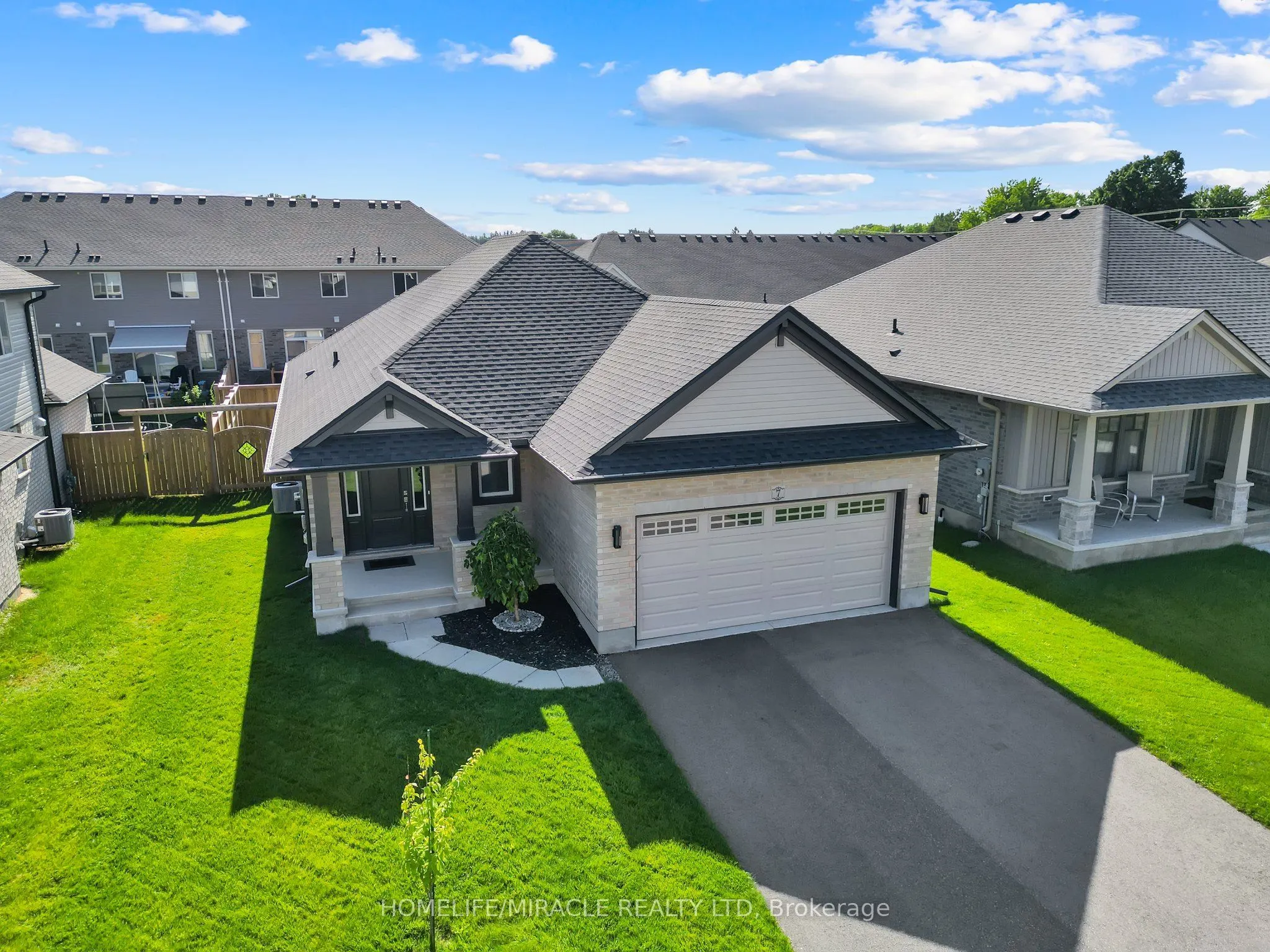 7 Curren Crescent