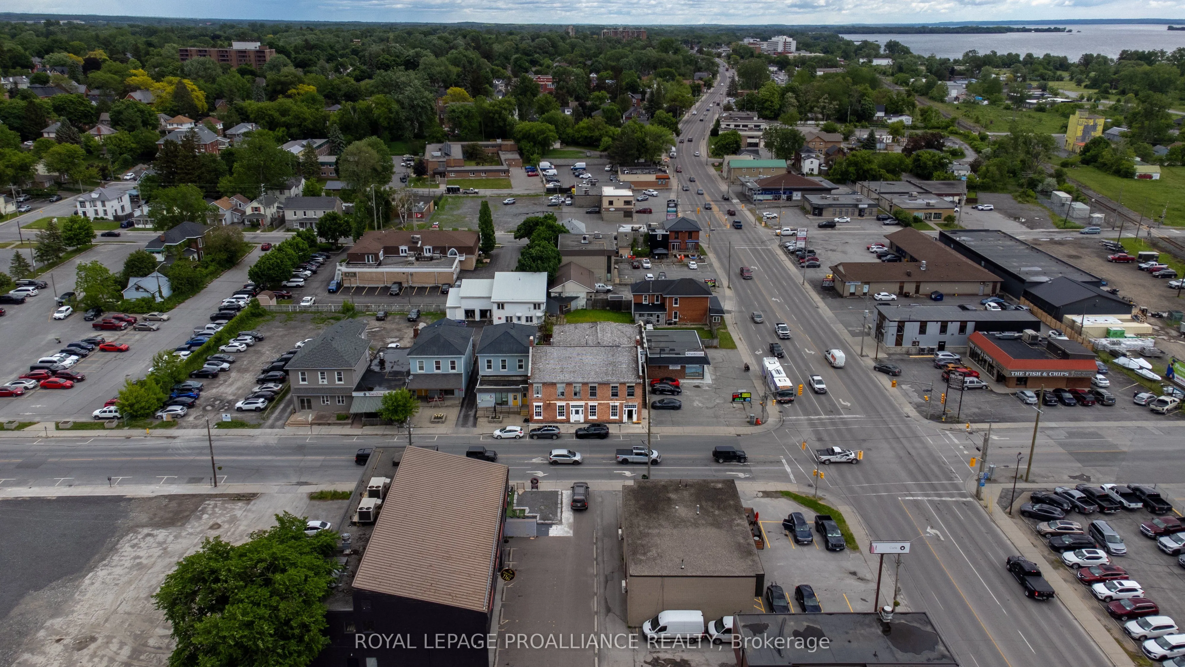 145 Pinnacle Street, #4