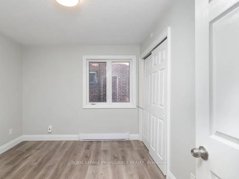 145 Pinnacle Street, #4