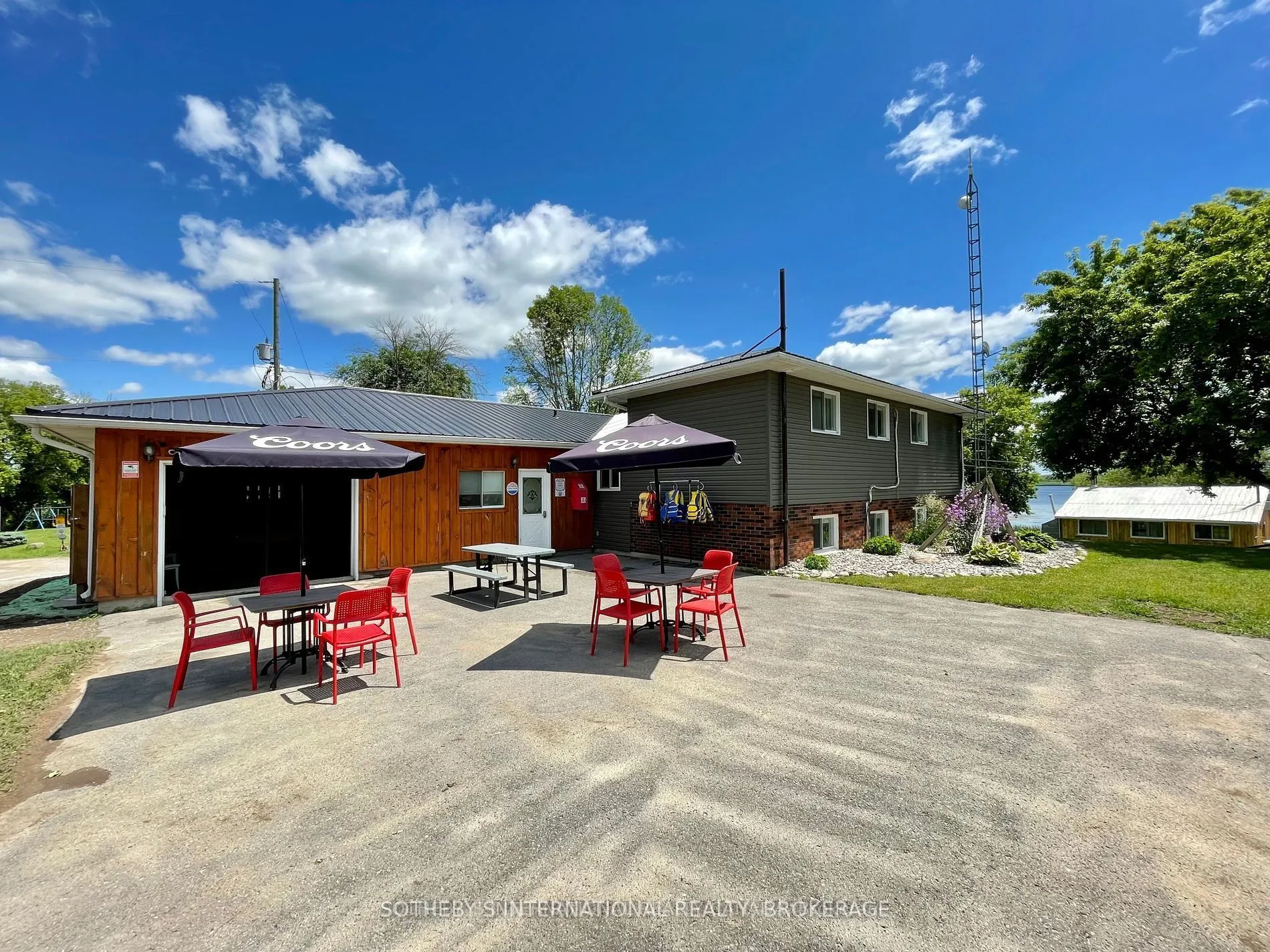 477 Catchmore Road