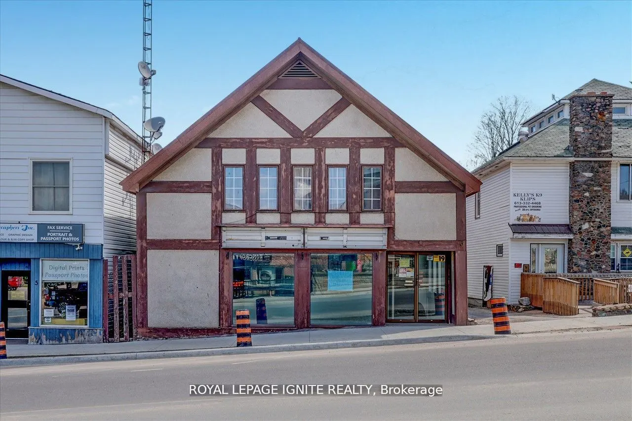 3 Hastings Street N, #3