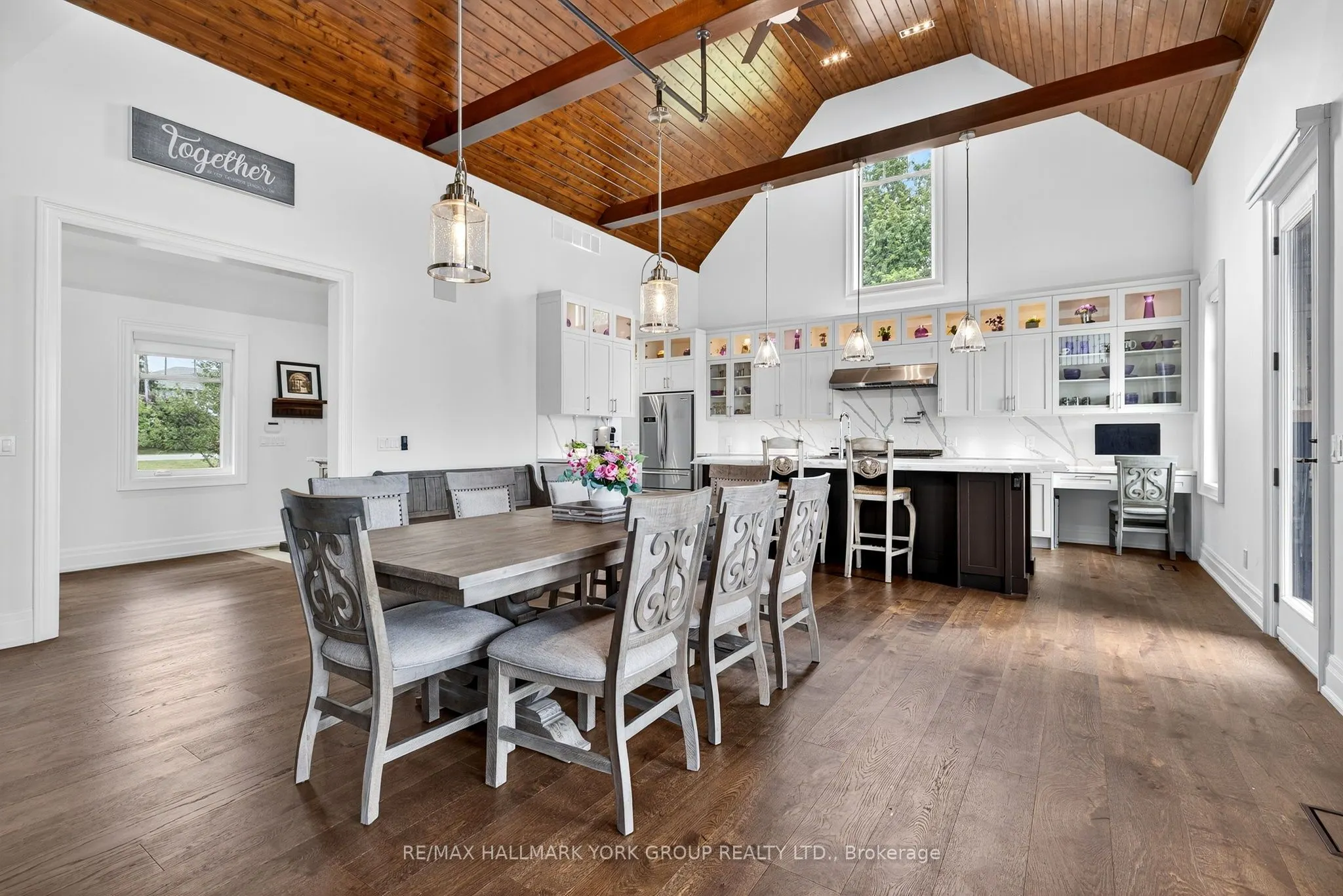 10 Grills Road