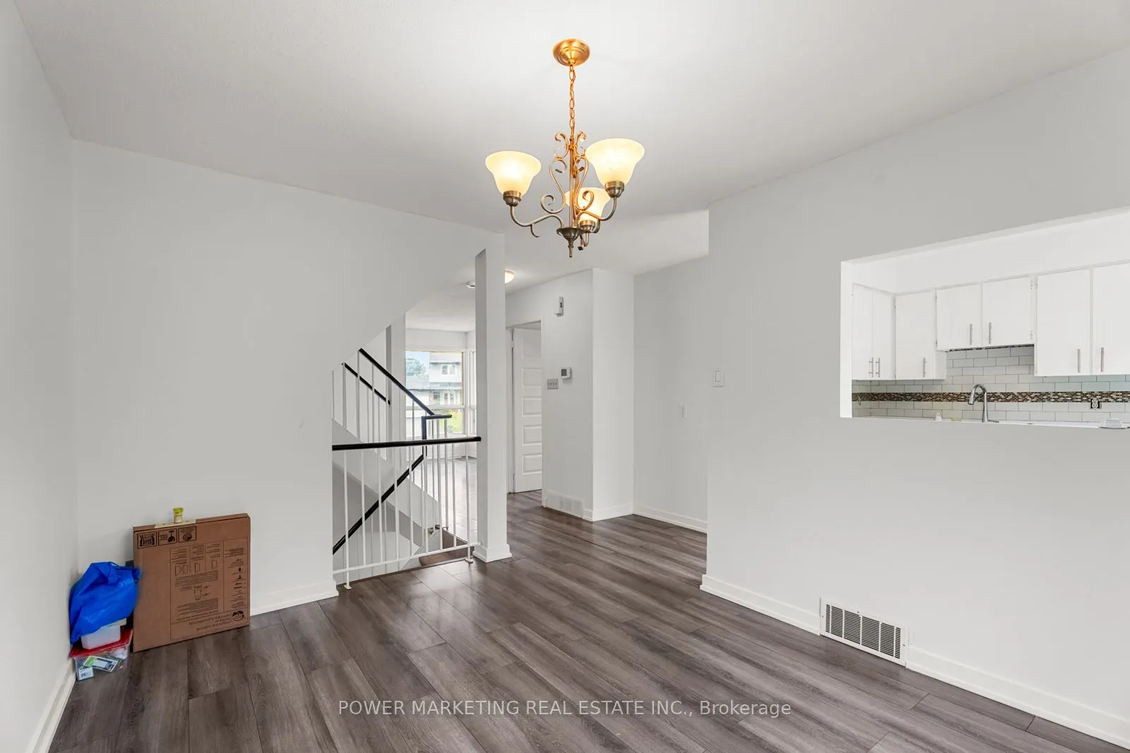 1631 SAXONY Crescent