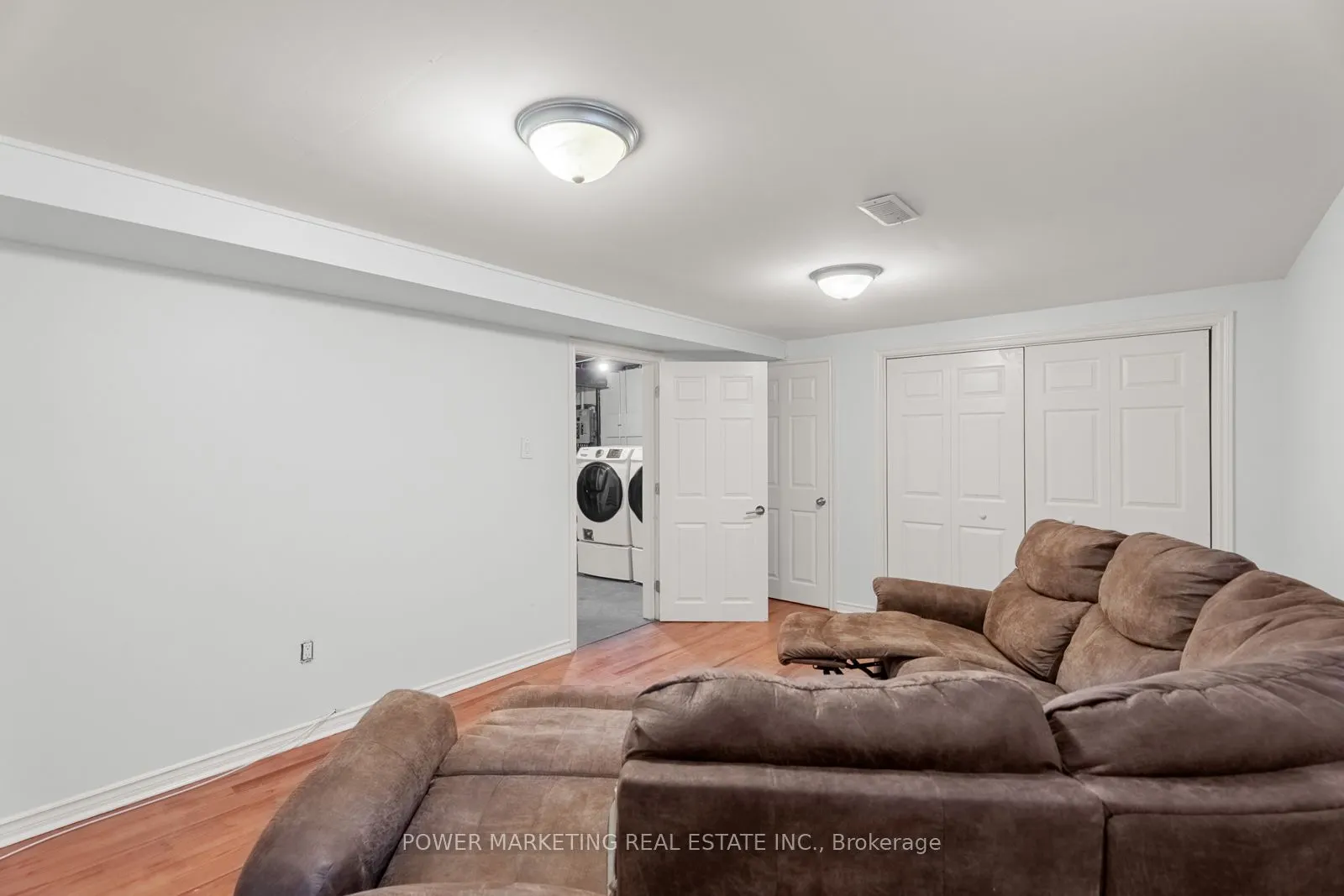 1631 SAXONY Crescent