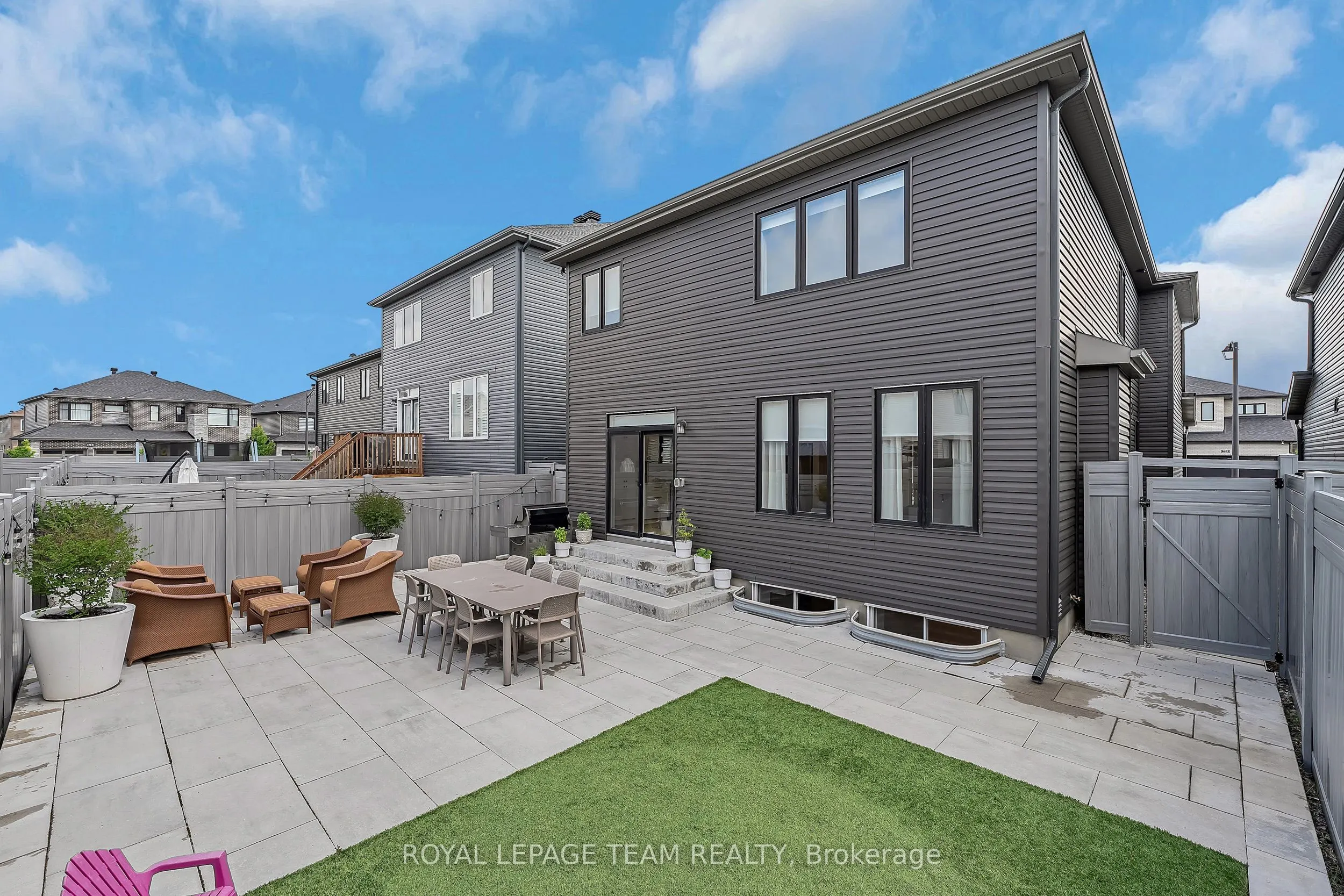 726 Coast Circle